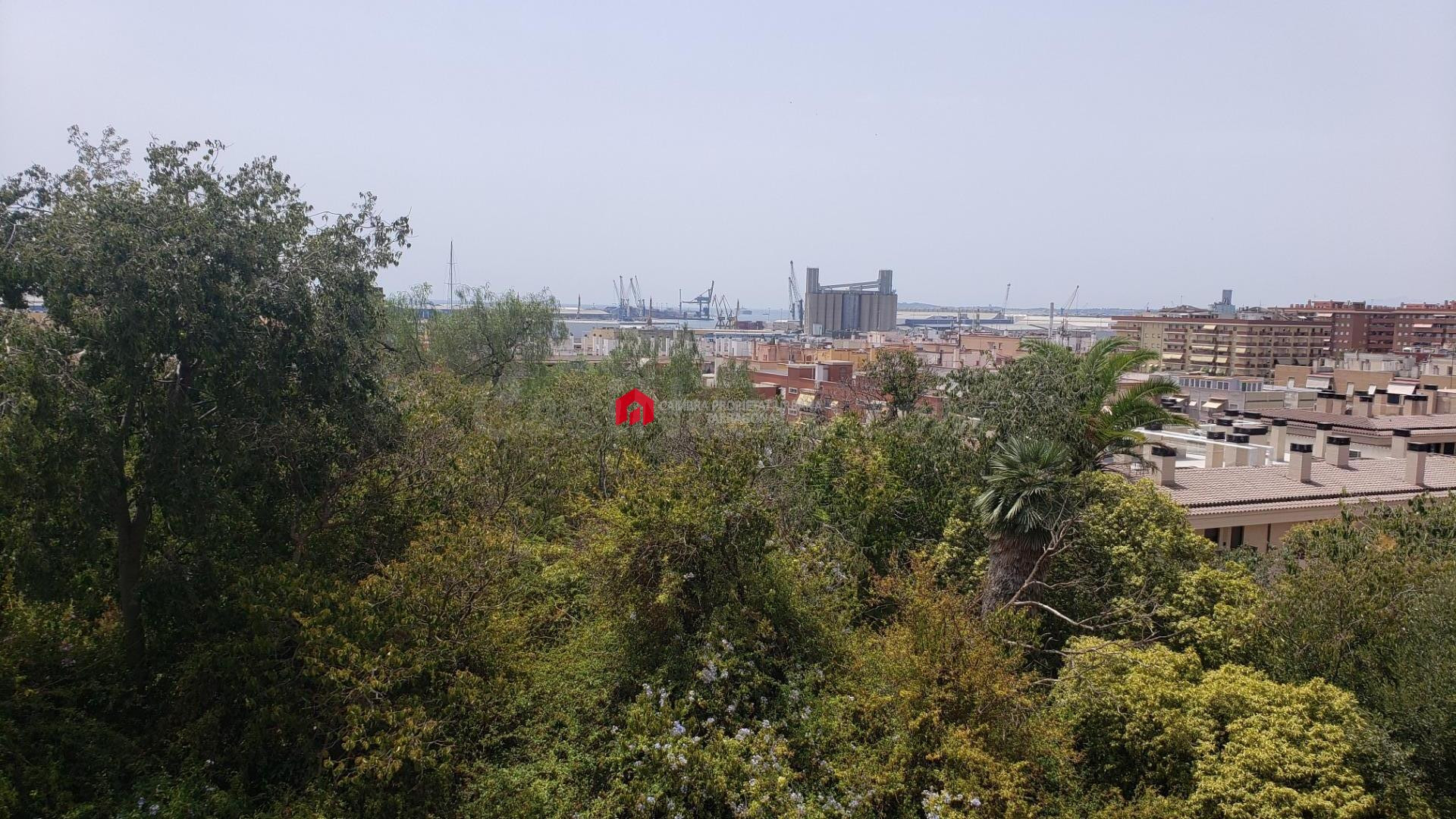 PISO DE 4 DORMITORIOS TARRAGONA CIUDAD