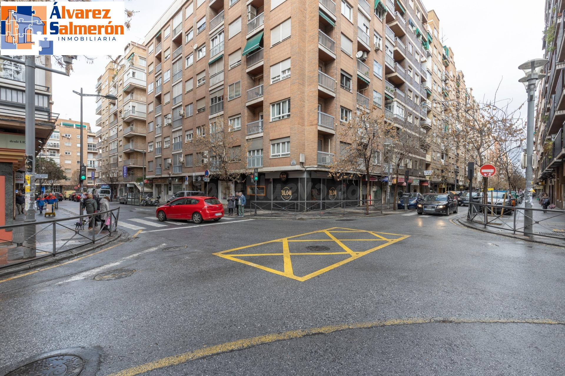 ¡Plaza de garaje en excelente ubicación! - CAMINO DE RONDA