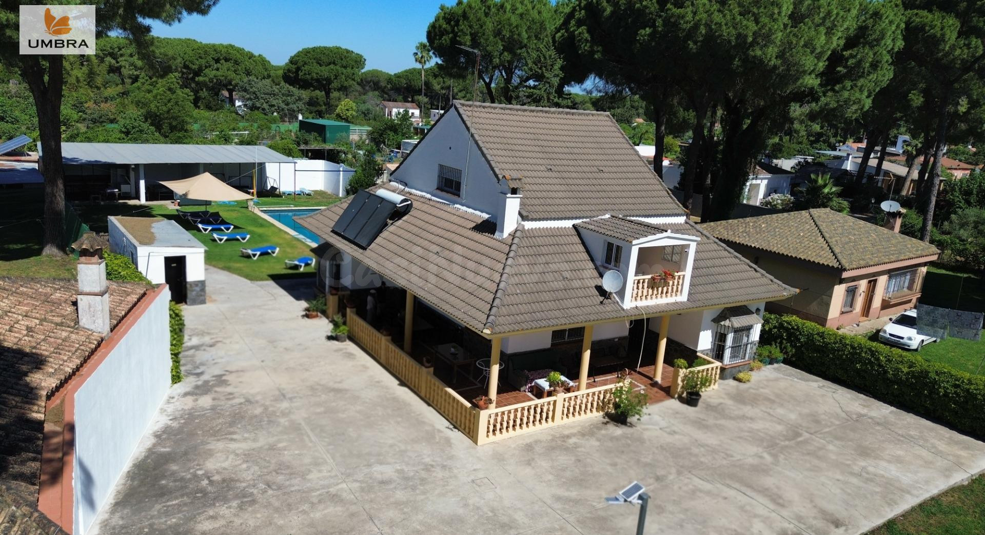 GRAN CHALET 265 m2 | PISCINA | PARCELA 1760 m2 | EL CHAPARRITO - JEREZ