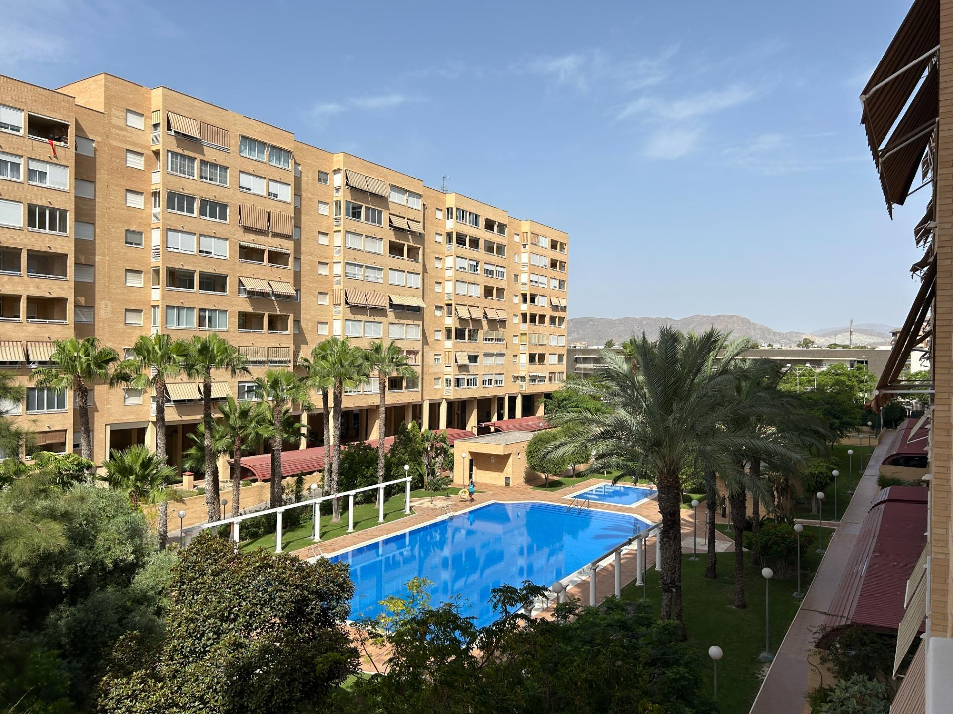 TU OASIS EN ALICANTE . RESORT PRIVADO