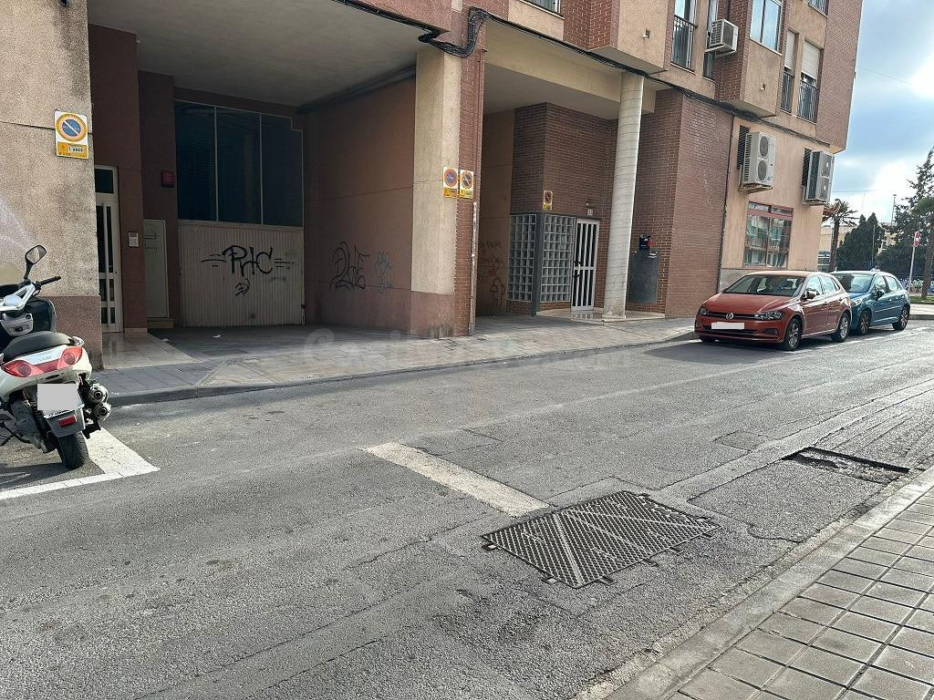 PLAZA DE GARAJE -  ZONA LA FLORIDA