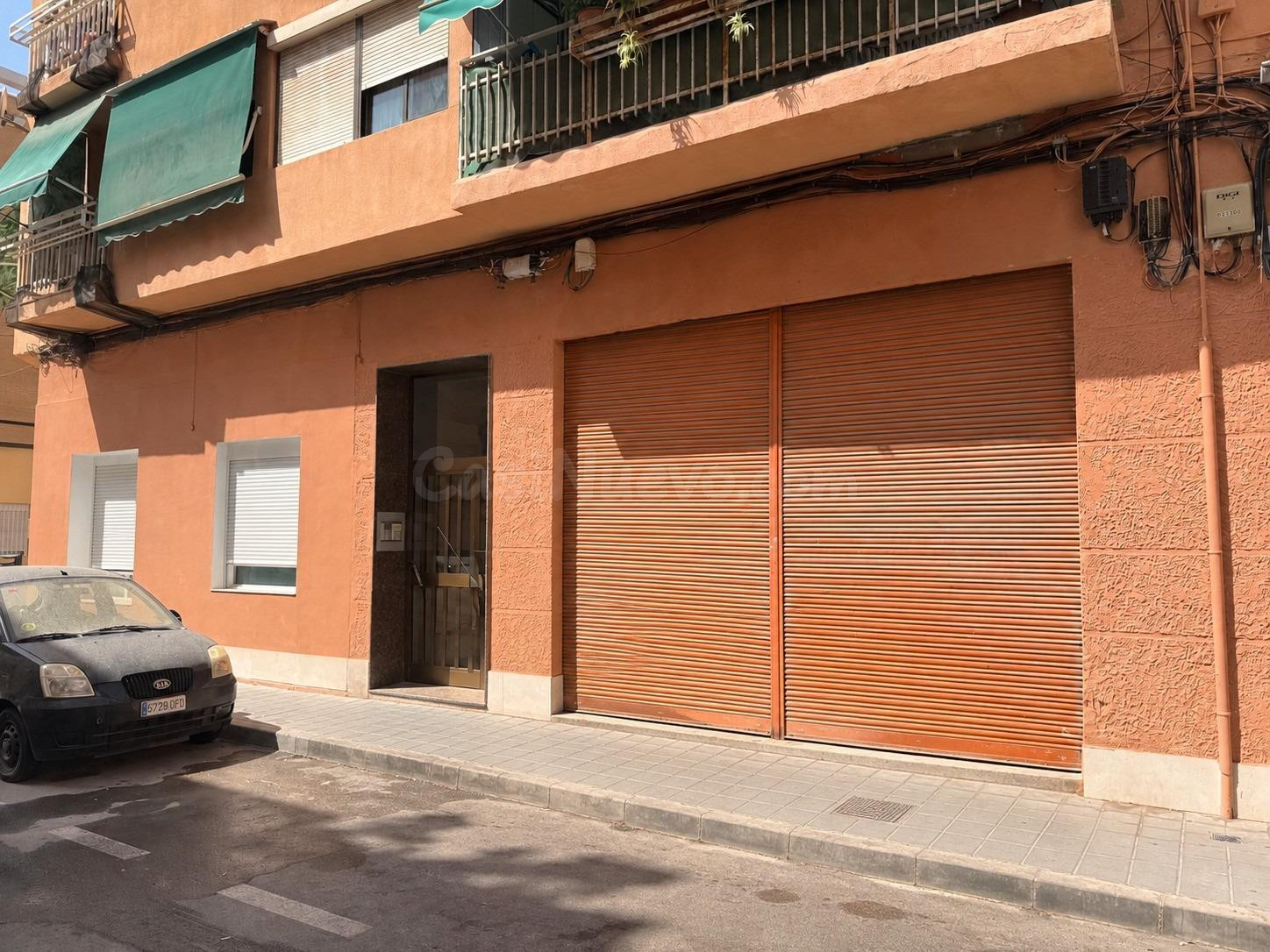 LOCAL COMERCIAL EN VENTA EN LA FLORIDA – AMPLIO, DIÁFANO Y CON MUCHAS POSIBILIDADES