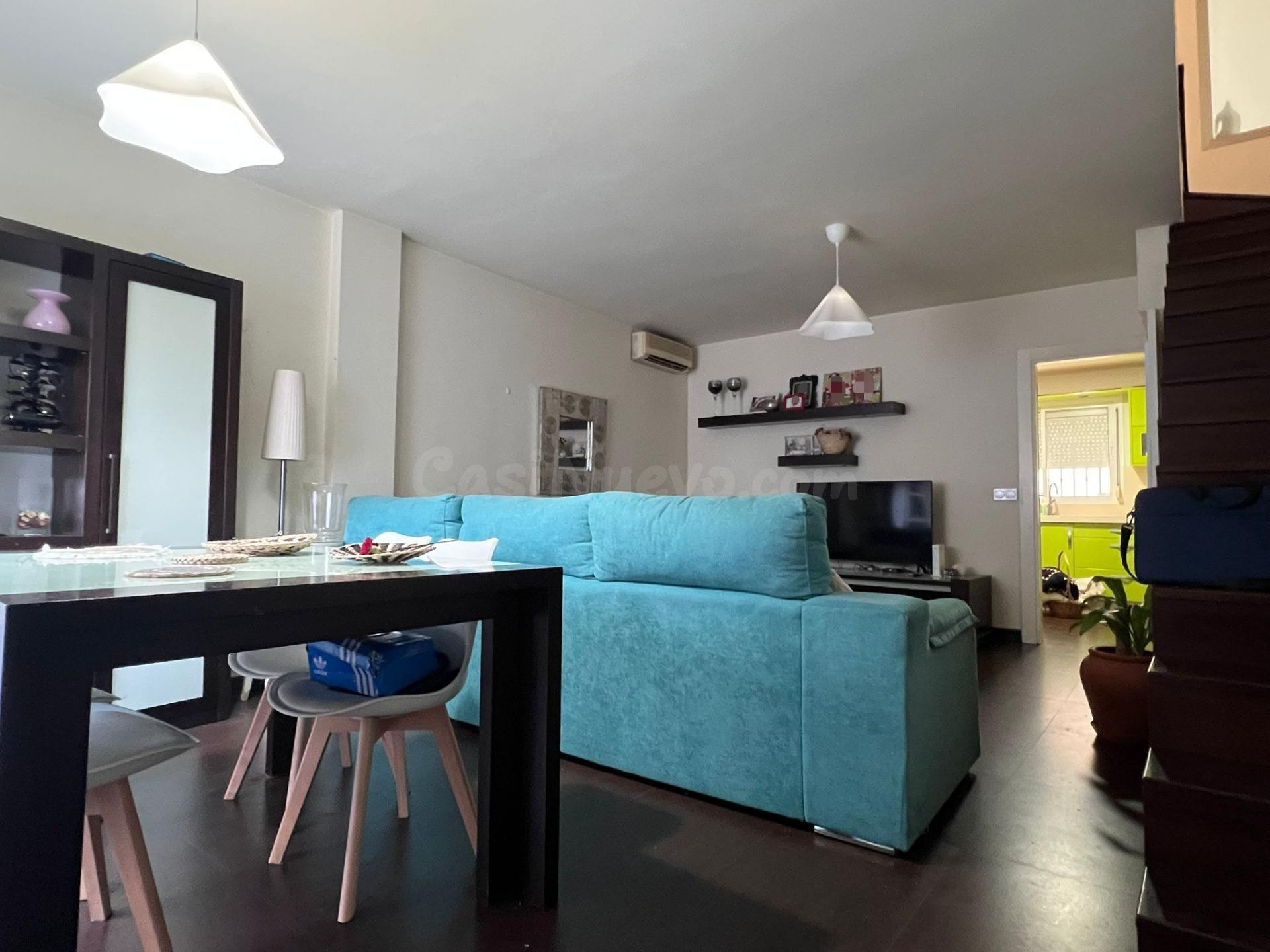CASA EN PLENO CENTRO DE LOS BARRIOS - foto 3