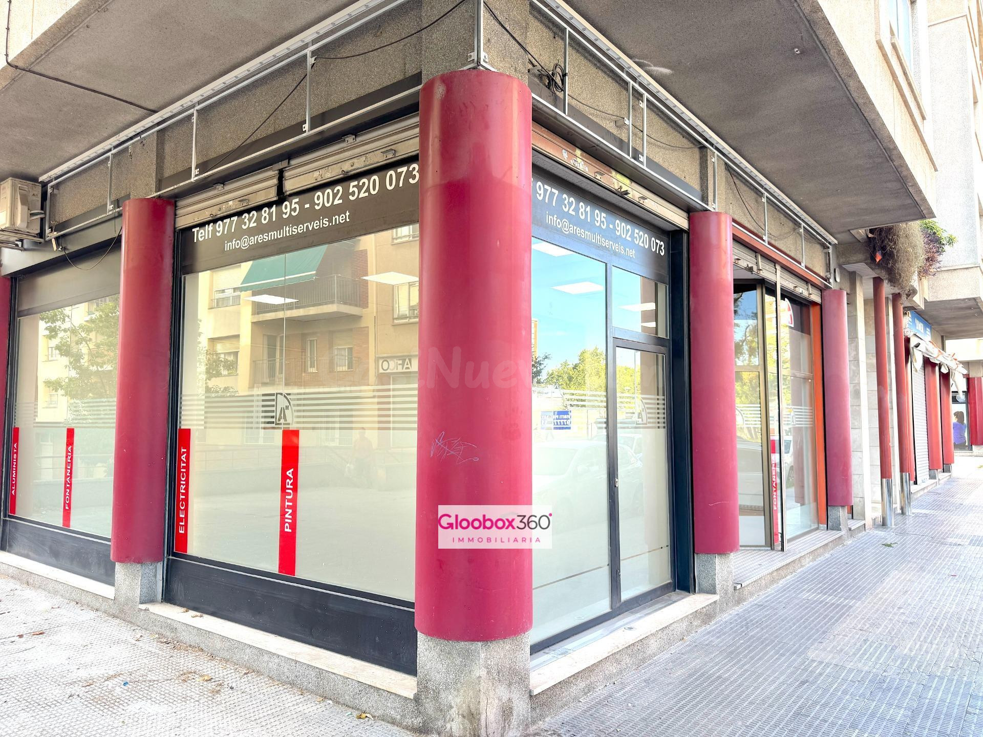 LOCAL ESQUINERO EN ALQUILER – AV. ONZE DE SETEMBRE, REUS