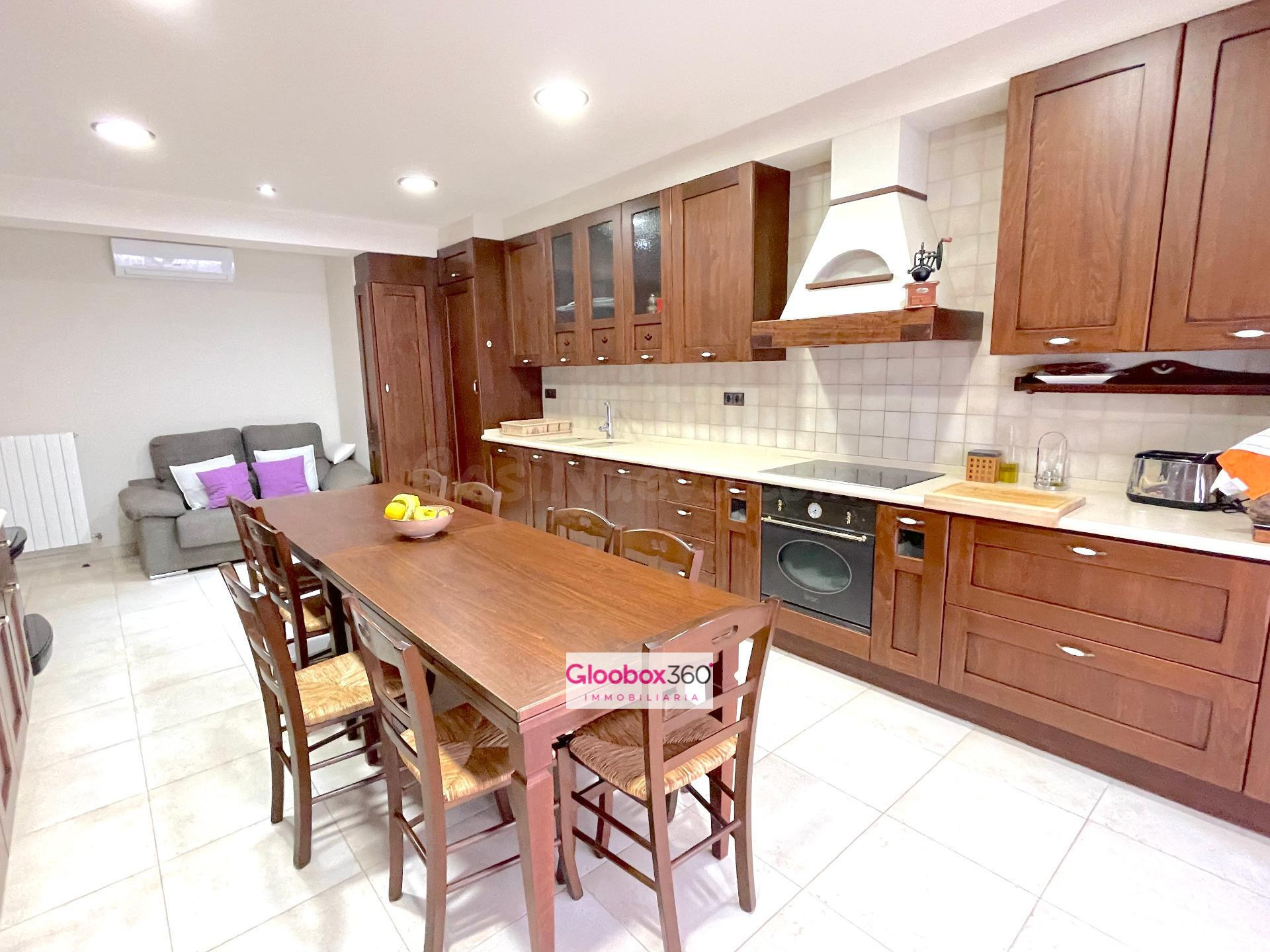 . Una casa que no se enseña… se descubre.   Si buscas algo diferente a lo que ves en portales, esta casa merece una visita. Porque hay viviendas que no se explican… se sienten