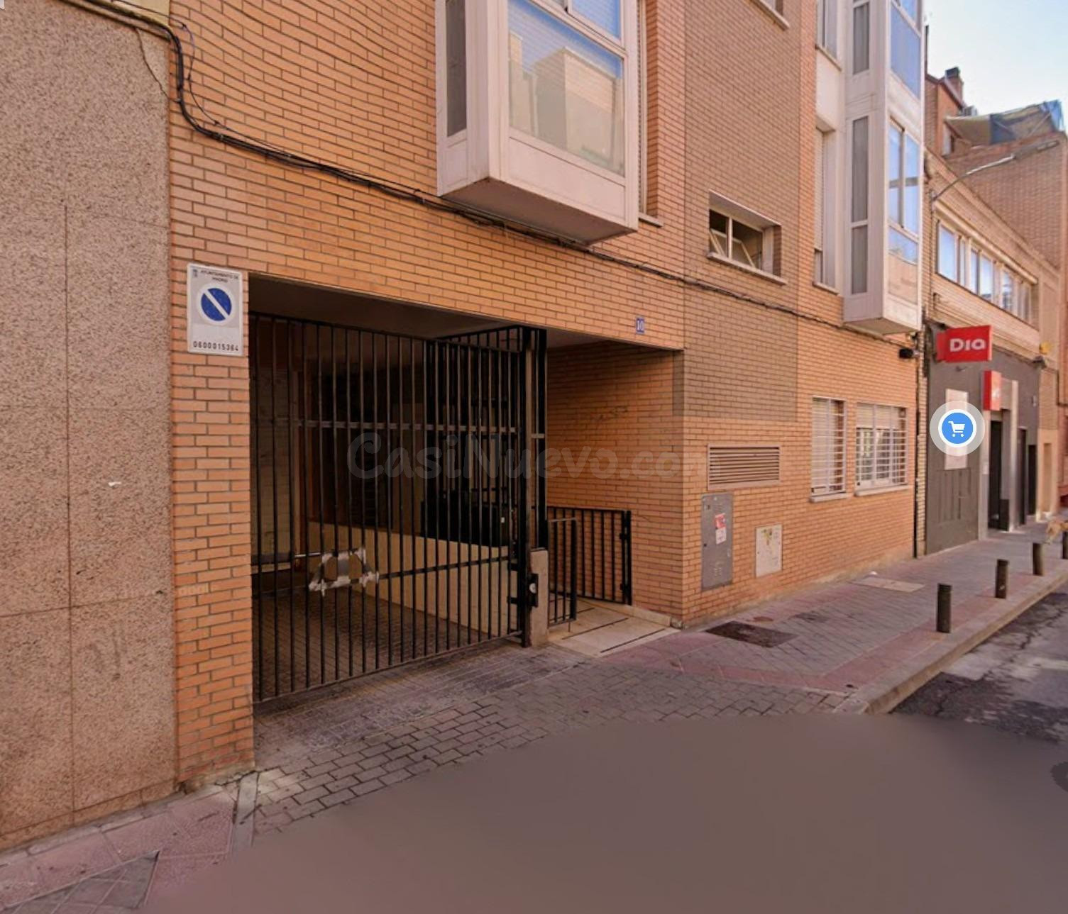 PLAZA DE GARAJE EN MADRID