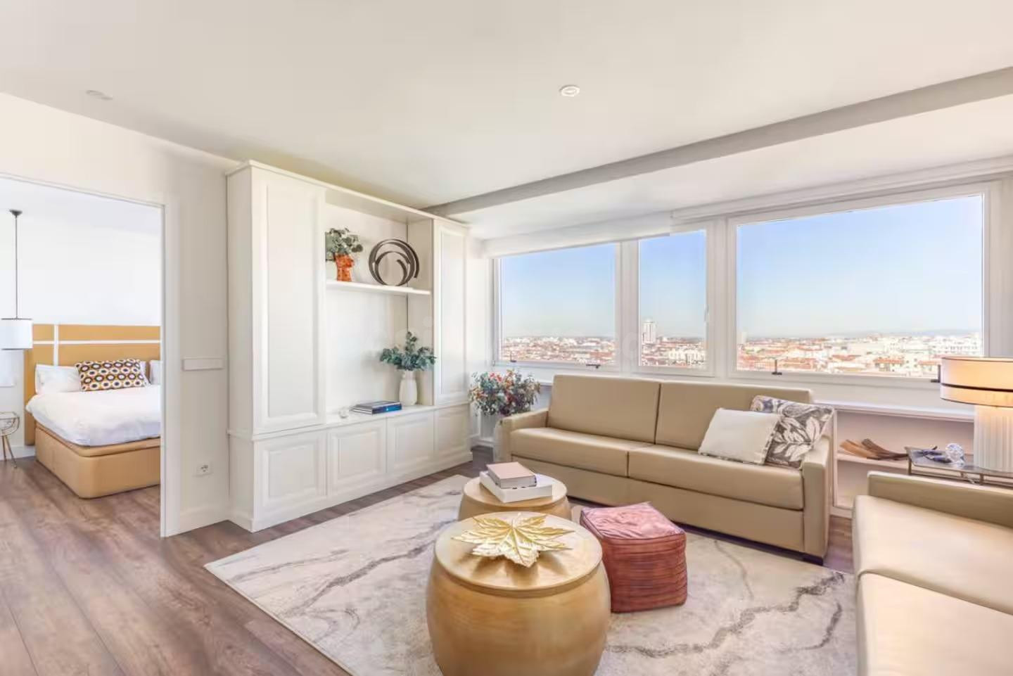 Apartamento 1 habitación 78m² en alquiler - Recoletos