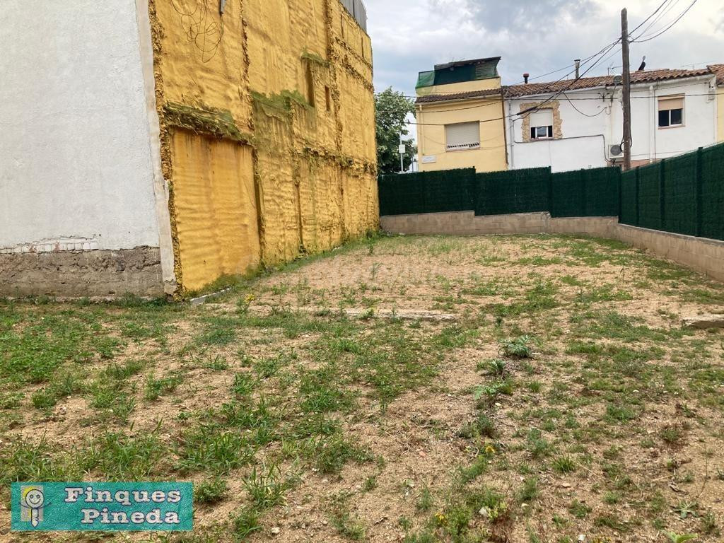 Solar edificable en Tordera