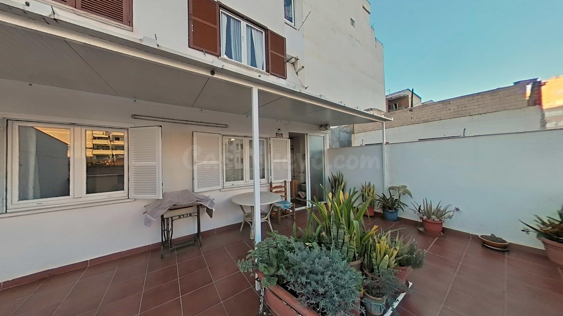 Espléndido Piso en Palma de Mallorca con Amplia Terraza  (Zona Son Forteza)