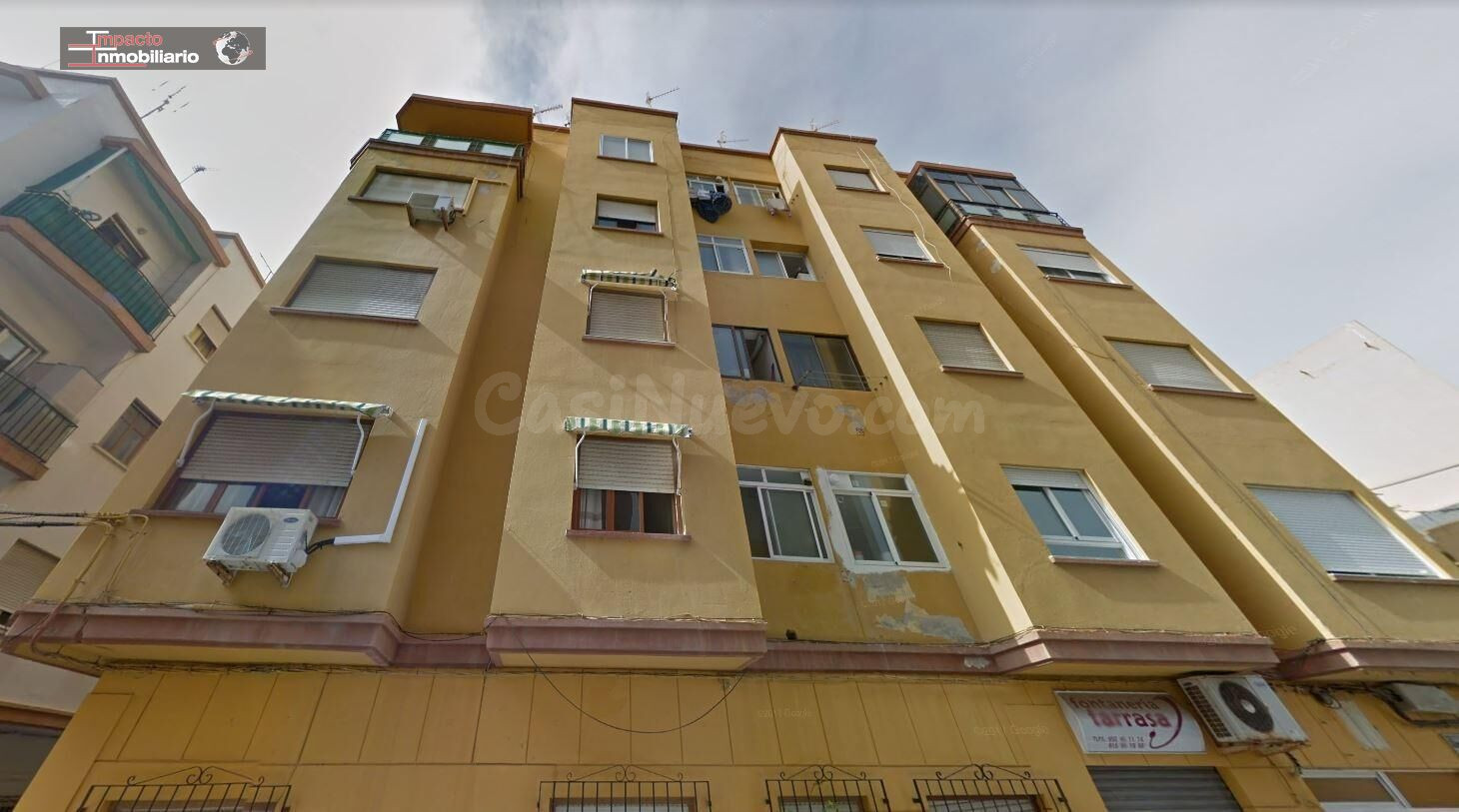 PISO OCUPADO EN ADRA CON OPCION A NEGOCIAR EL PRECIO