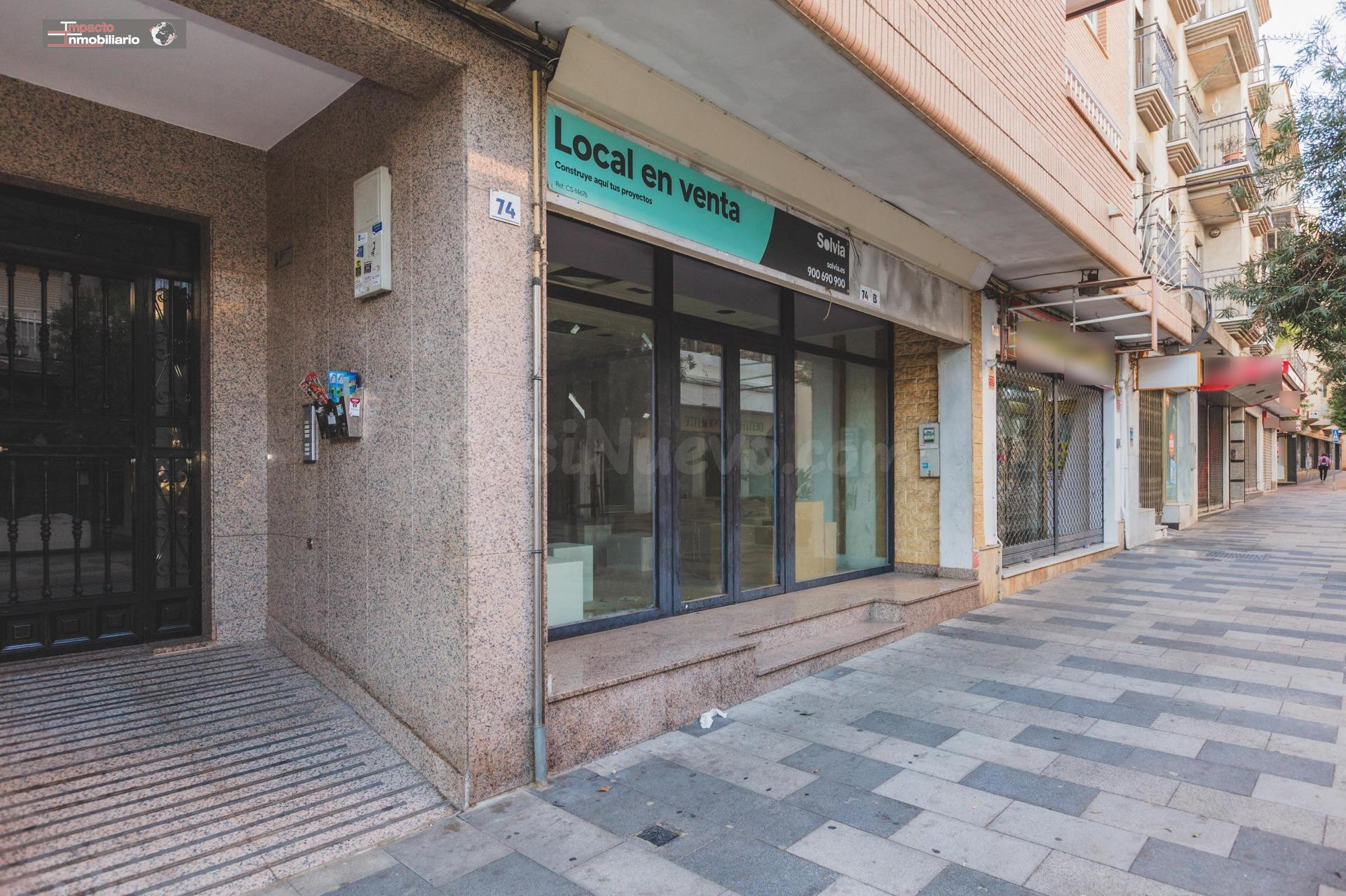Amplio Local Comercial en el Centro de El Ejido