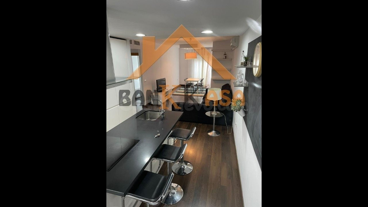 SE VENDE PISO EN EL EJIDO ZONA CENTRO