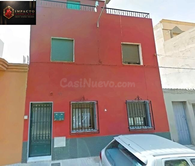 Oportunidad de Inversión en La Cañada-Almería: Piso a Reformar por €29,000