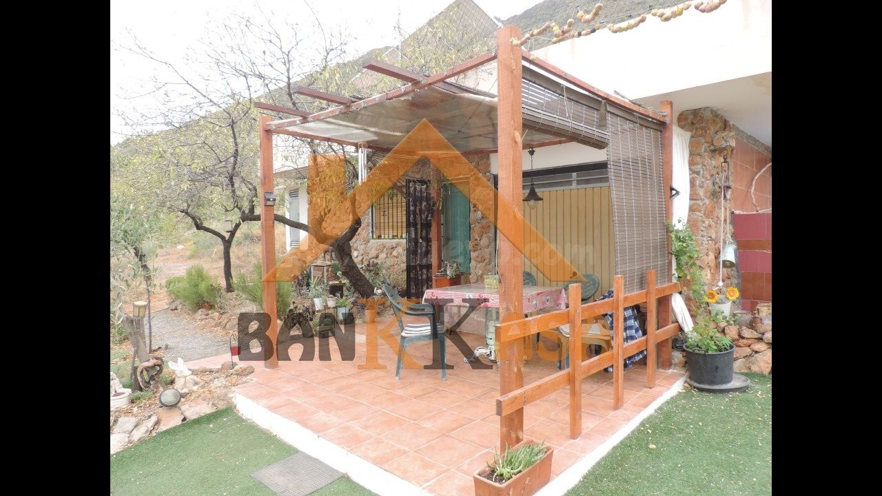 FINCA RÚSTICA EN FONDÓN - CAMINO DE CAZÍN