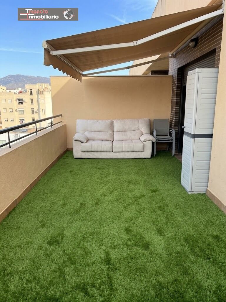 ÁTICO CON TERRAZA Y GARAJE, ROQUETAS DE MAR