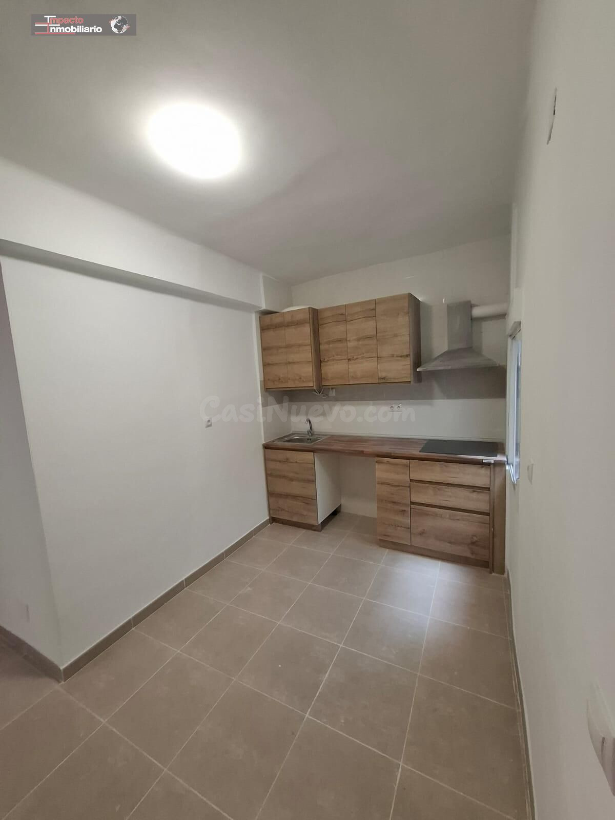 Acogedor Piso Reformado en Roquetas de Mar - Ideal Inversión