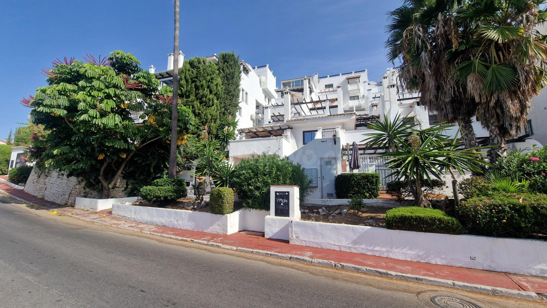 PUEBLO EVITA EN BENALMADENA SOLO HAY UNA