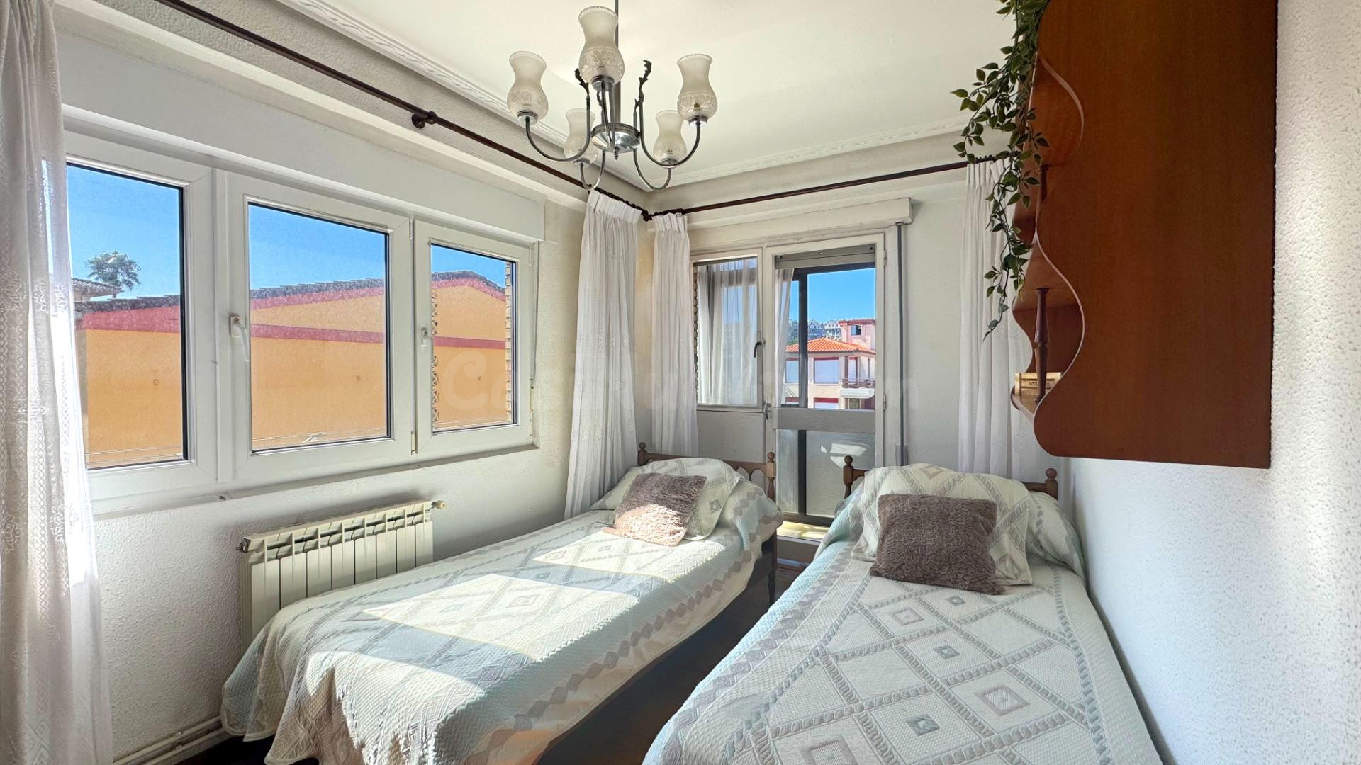 ¡Tu nuevo hogar a un paso de la Bahía y de la playa en Puertochico!