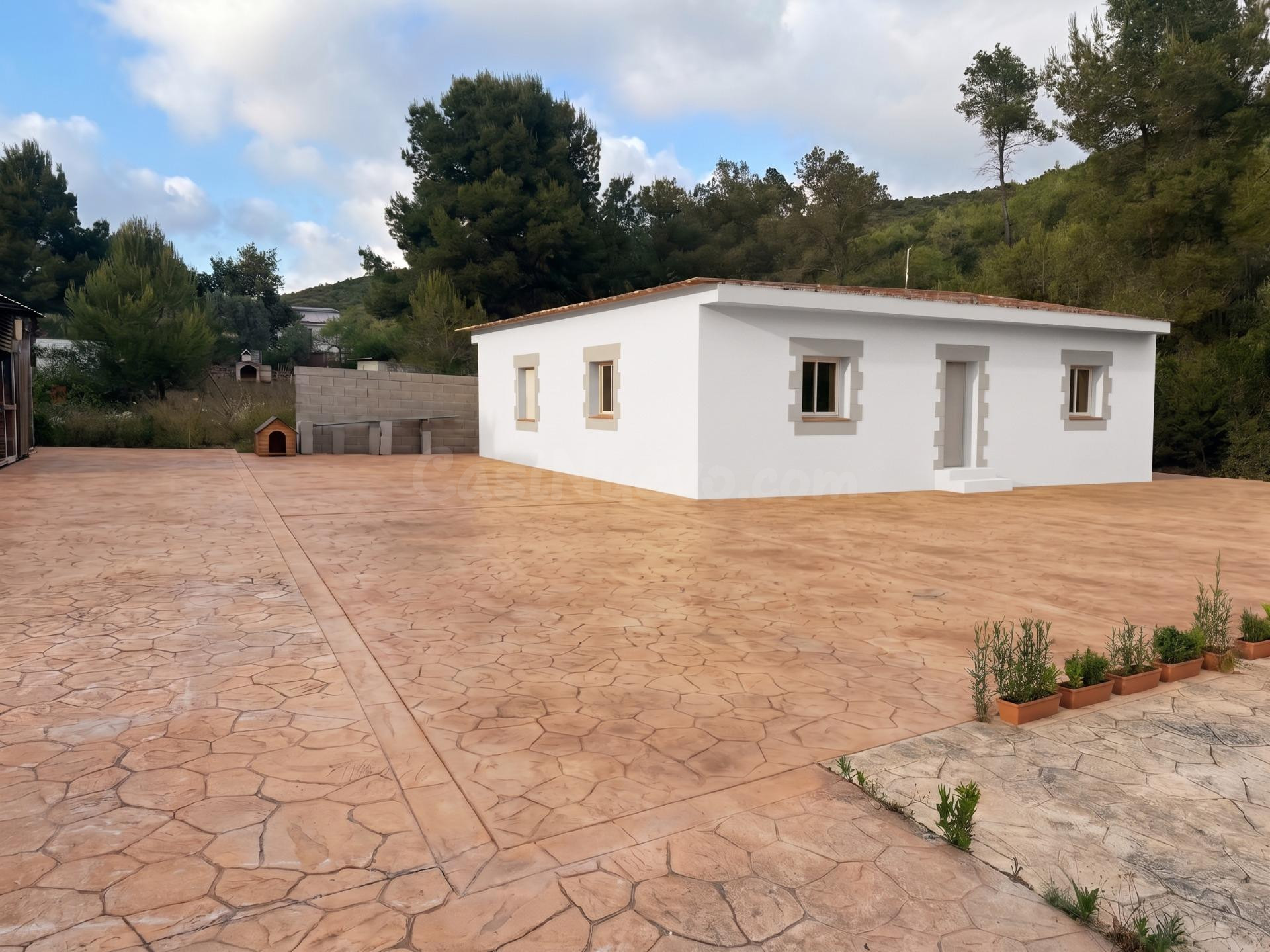 Finca de 6.000 m2 en El Garraf con gran Potencial
