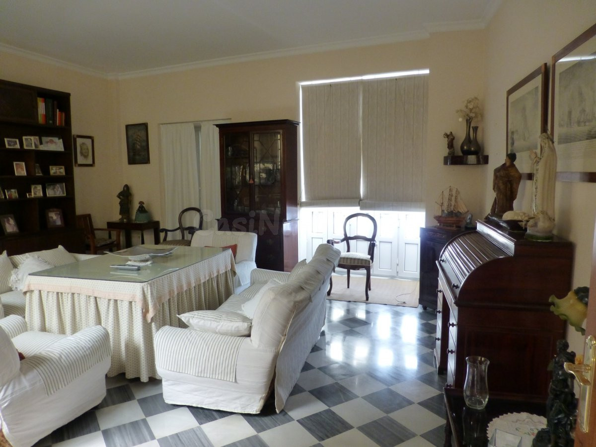 ¡MAGNIFICA CASA EN EL CENTRO!