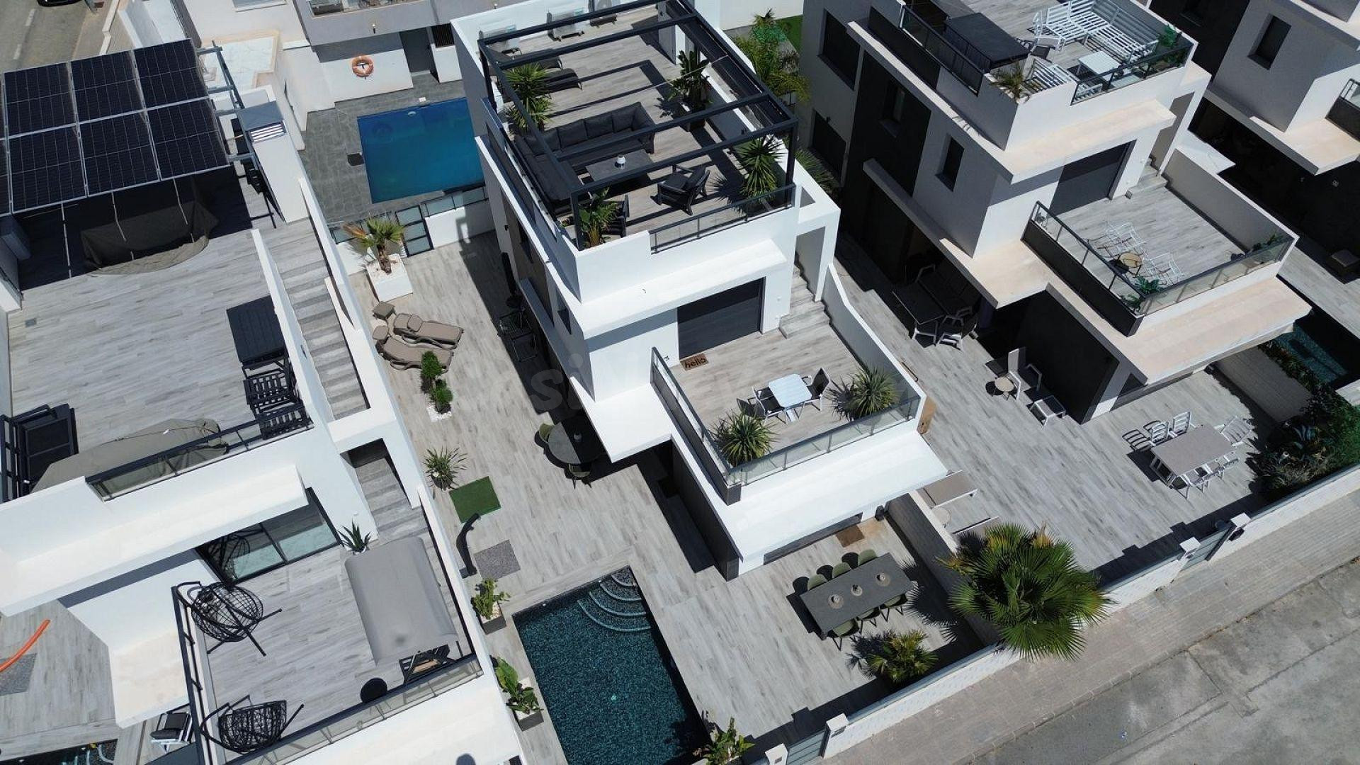 Chalet 3 habitaciones 133m² en venta - Pueblo 4