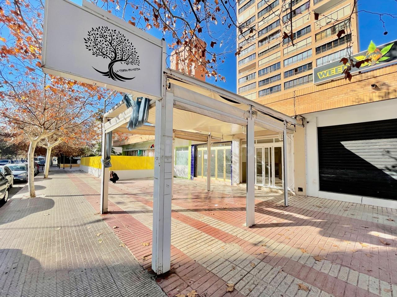¡EXCELENTE INVERSIÓN CON BUENA RENTABILIDAD! LOCAL EN VENTA EN BENIDORM