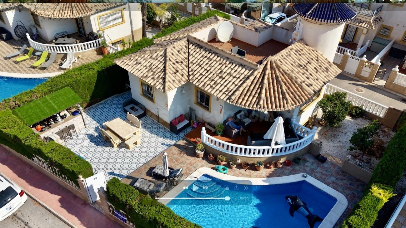 Villa de 4 habitaciones en venta en Villamartín