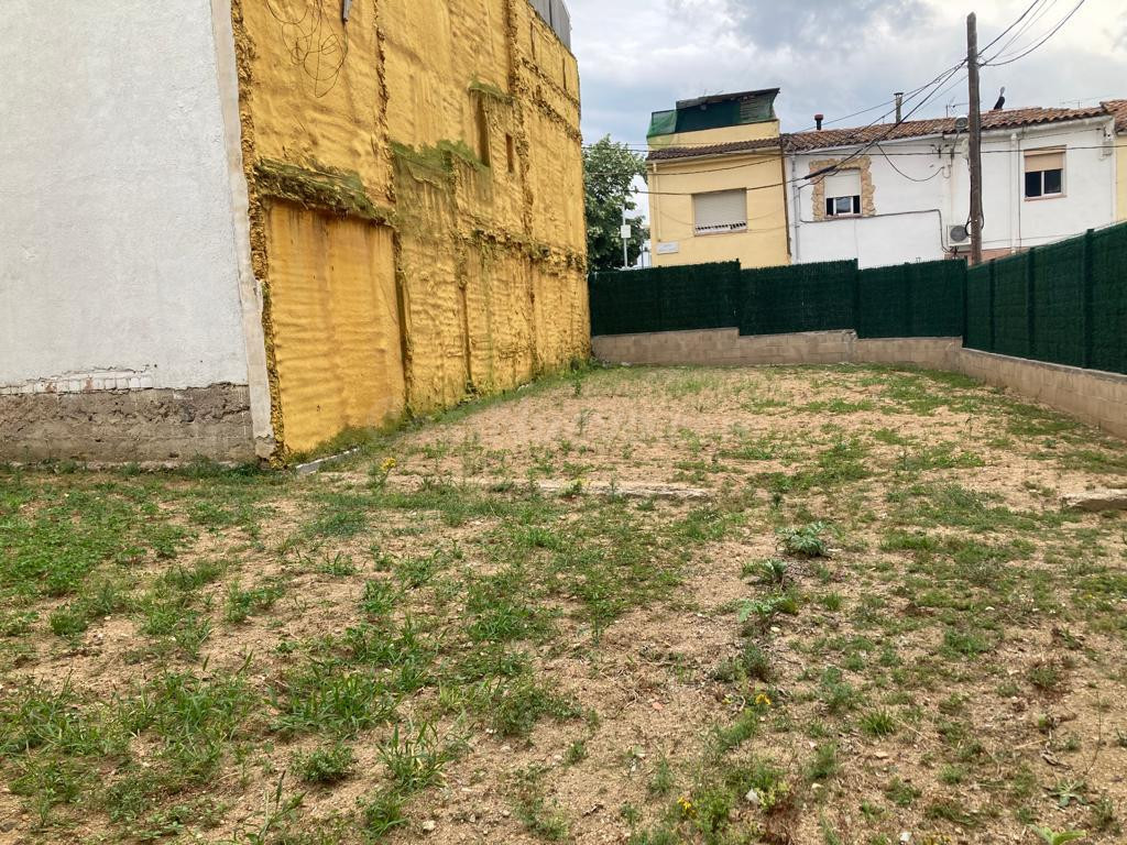 Solar edificable en Tordera