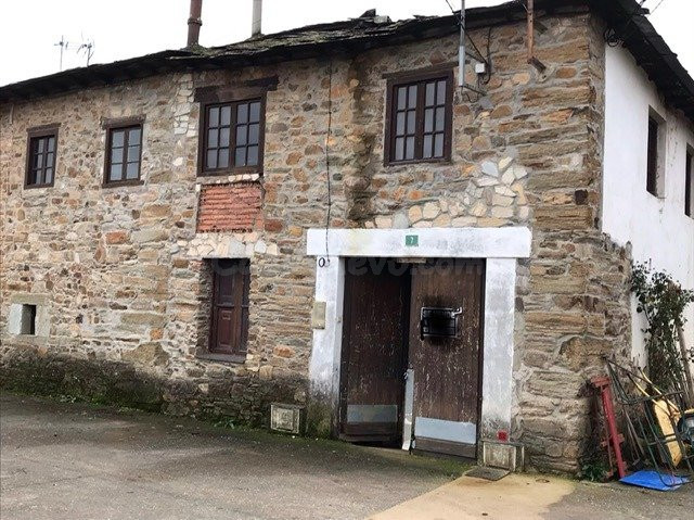 CASA DE PIEDRA PARA REFORMAR EN SAN JUAN DE LA MATA