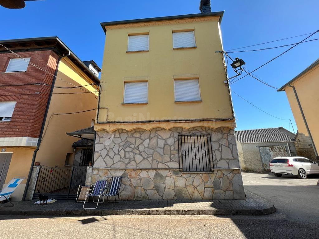 PRECIOSA CASA EN NOCEDA DEL BIERZO