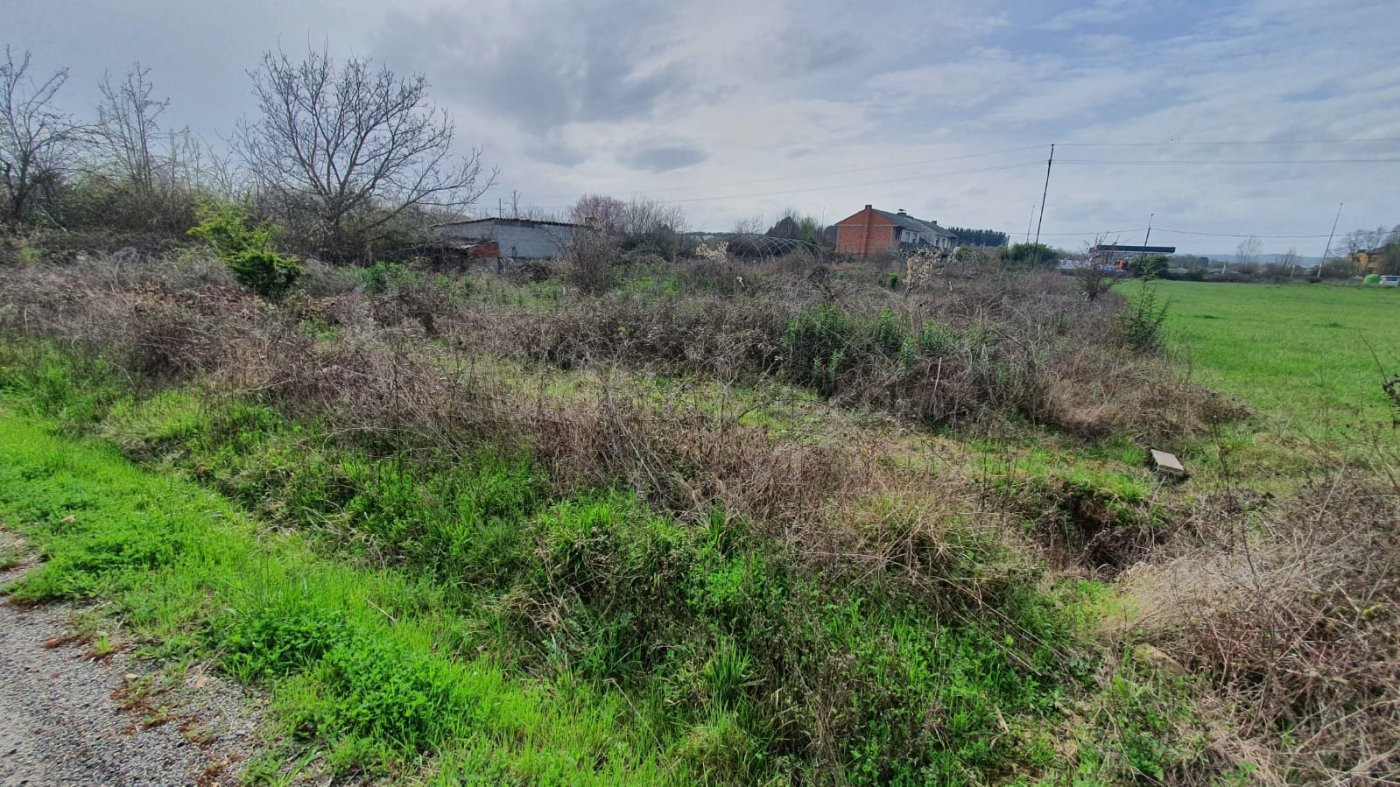 SE VENDE FINCA RÚSTICA EN CUBILLOS DEL SIL