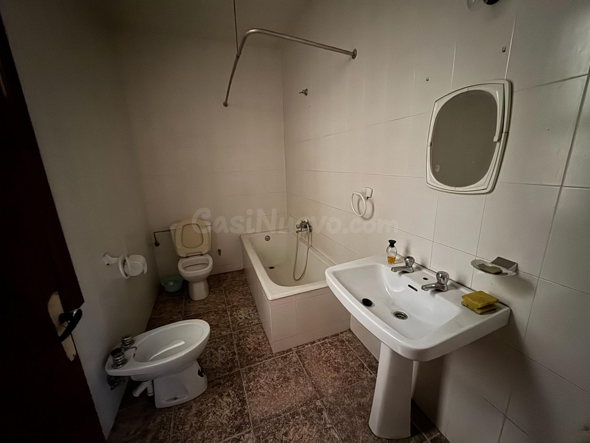 SE VENDE 2º PISO SIN ASCENSOR EN AS NOGAES - foto 5