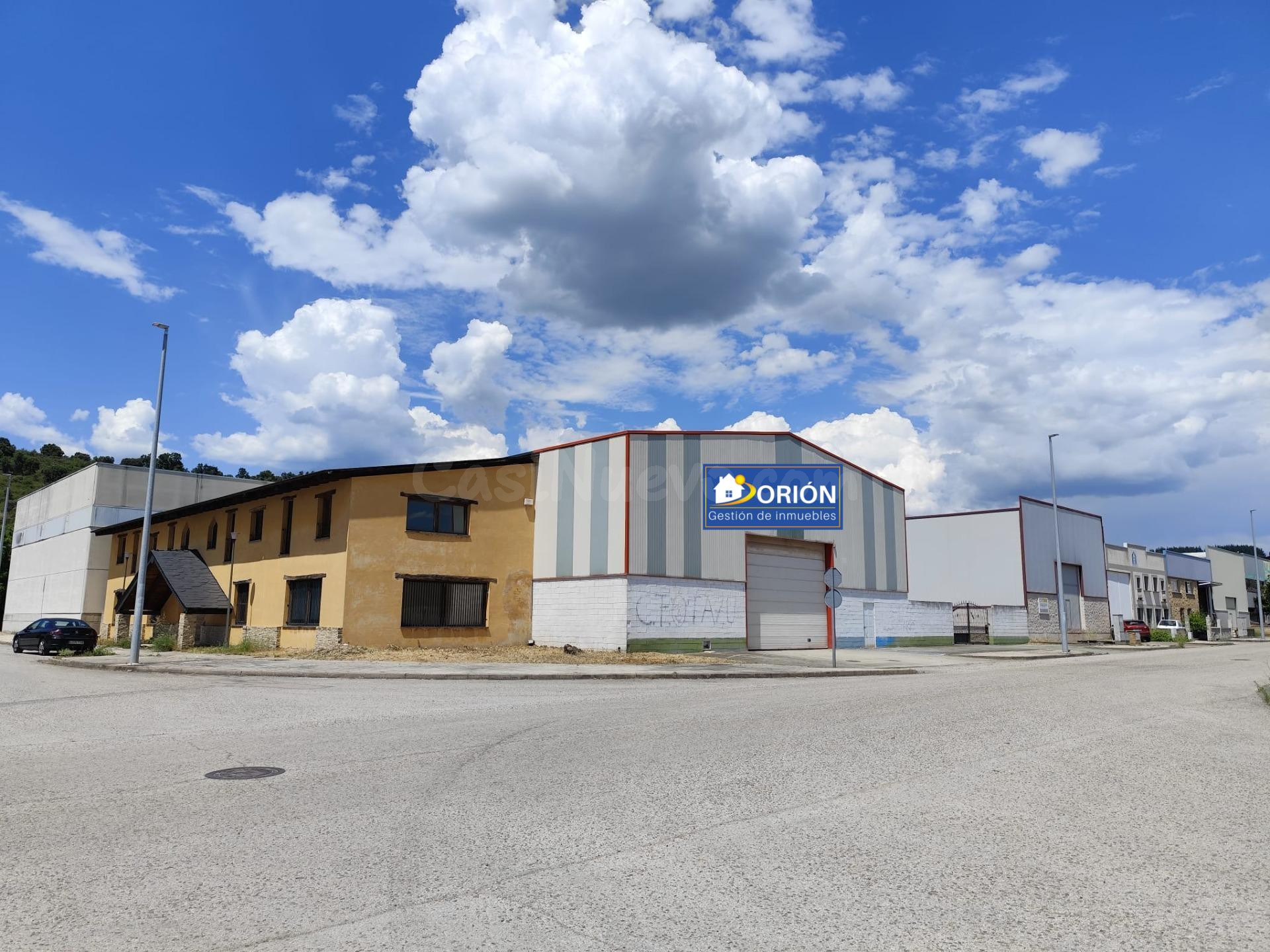 VENTA O ALQUILER DE NAVE EN POLIGONO DE BEMBIBRE