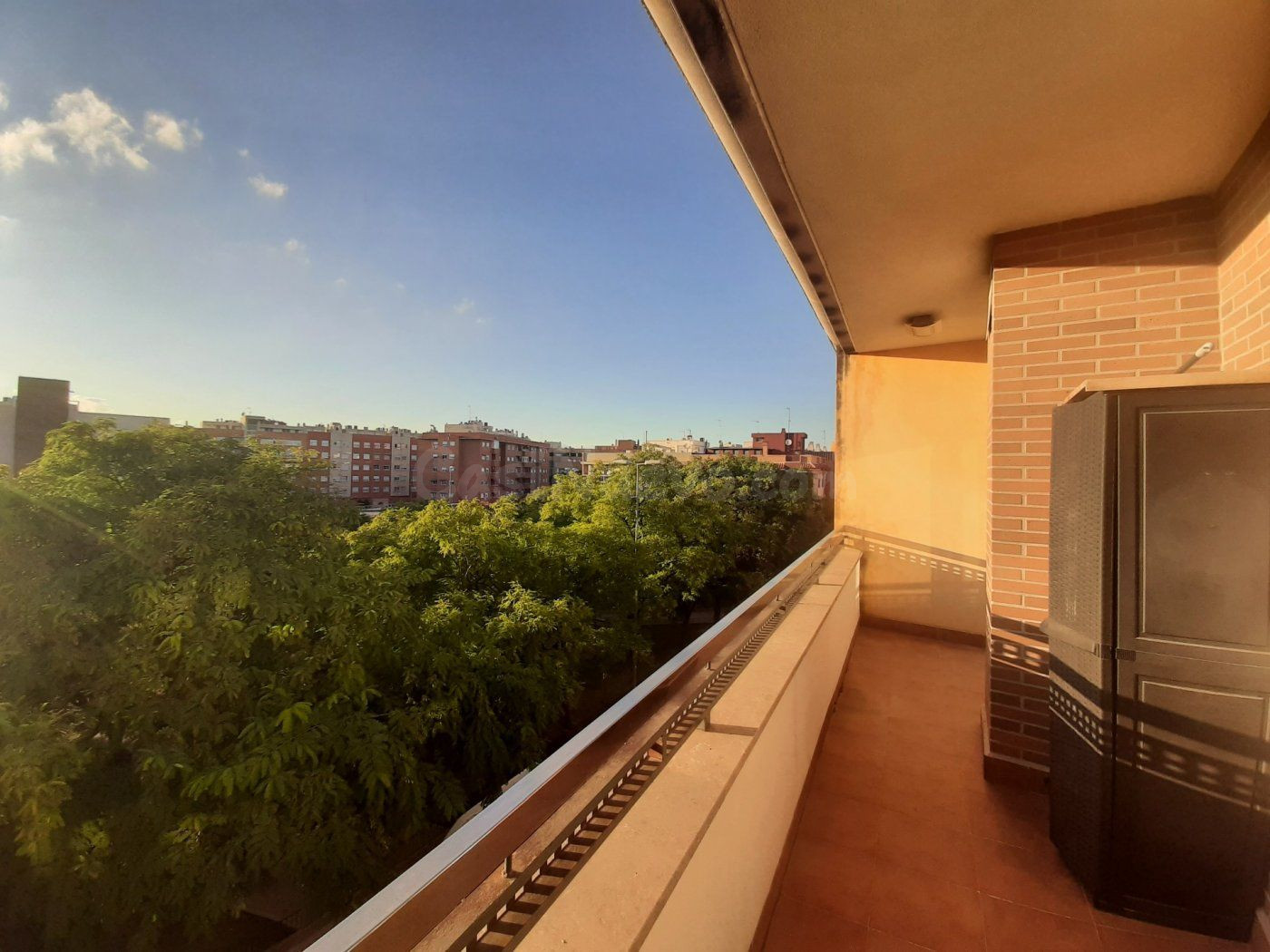 Ático dúplex de 3 habitaciones con garaje en La Flota