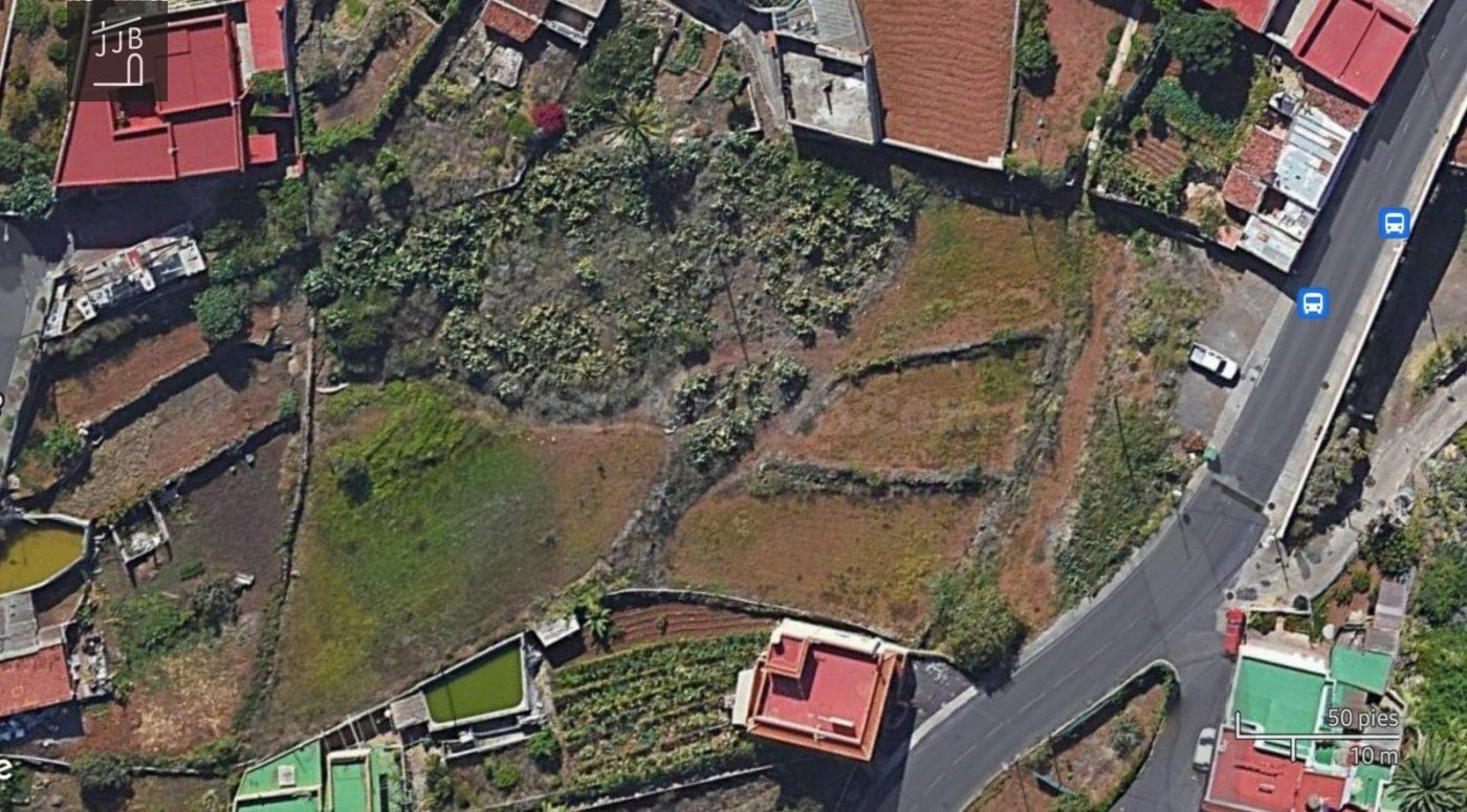 TERRENO URBANO CONSOLIDADO EN TACORONTE, GUAYONJE.