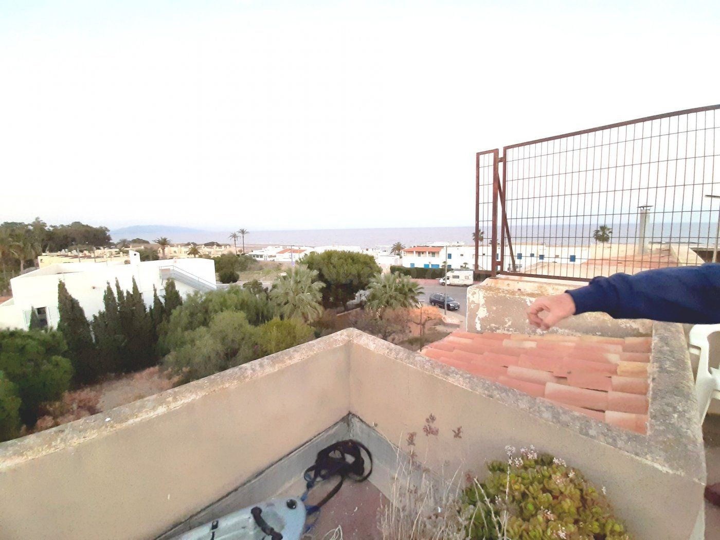 Piso de 3 dormitorios con solárium y vistas al mar en el Palmeral de Mojácar a 120m de la playa