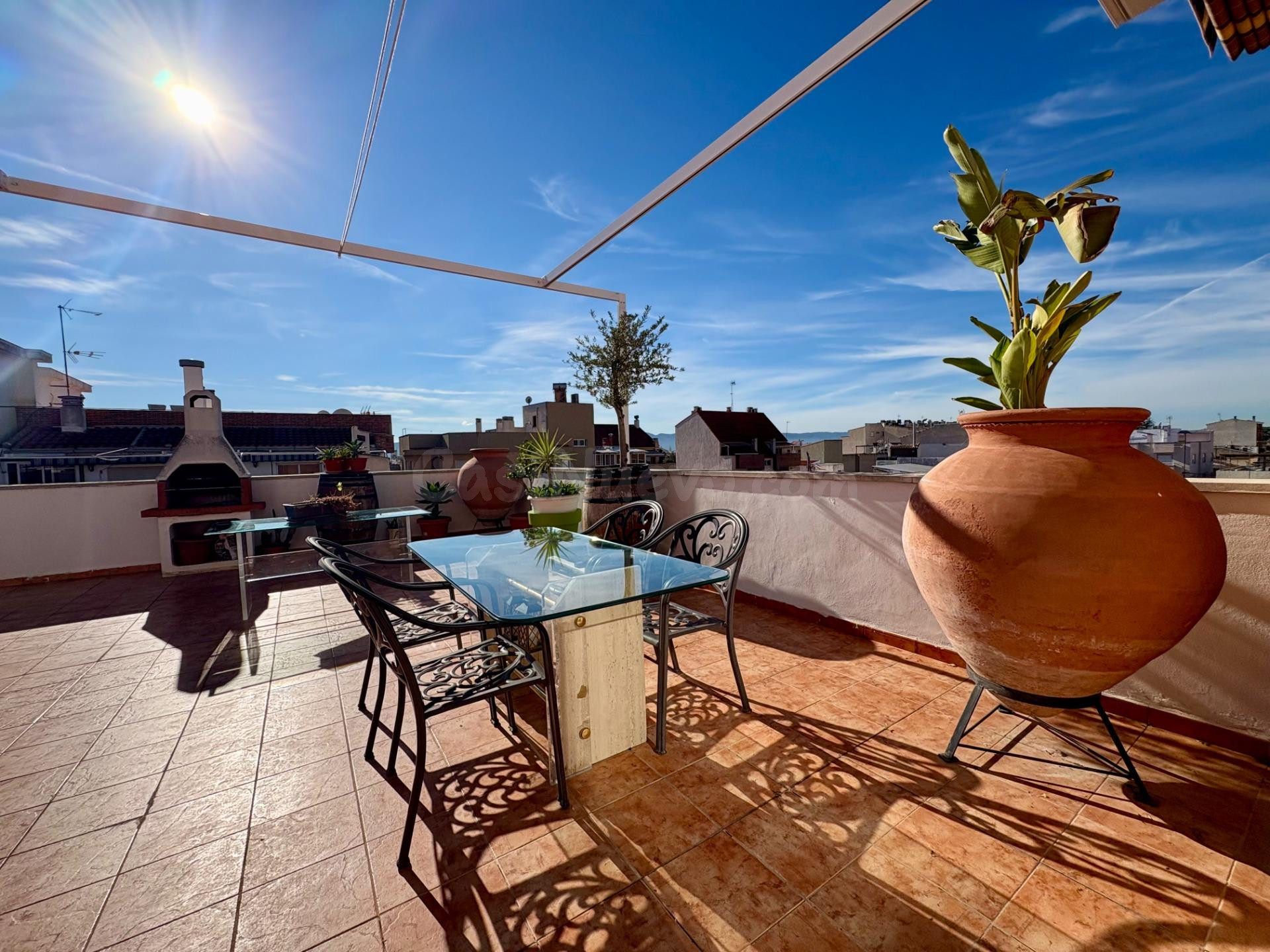 Ático en planta de 3 habitaciones con terraza en Cabezo de Torres