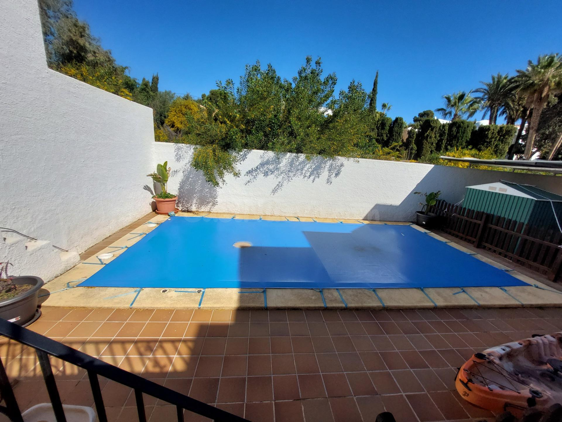 Casa chalet con 6 habitaciones y piscina privada en zona de pueblo indalo de Mojácar