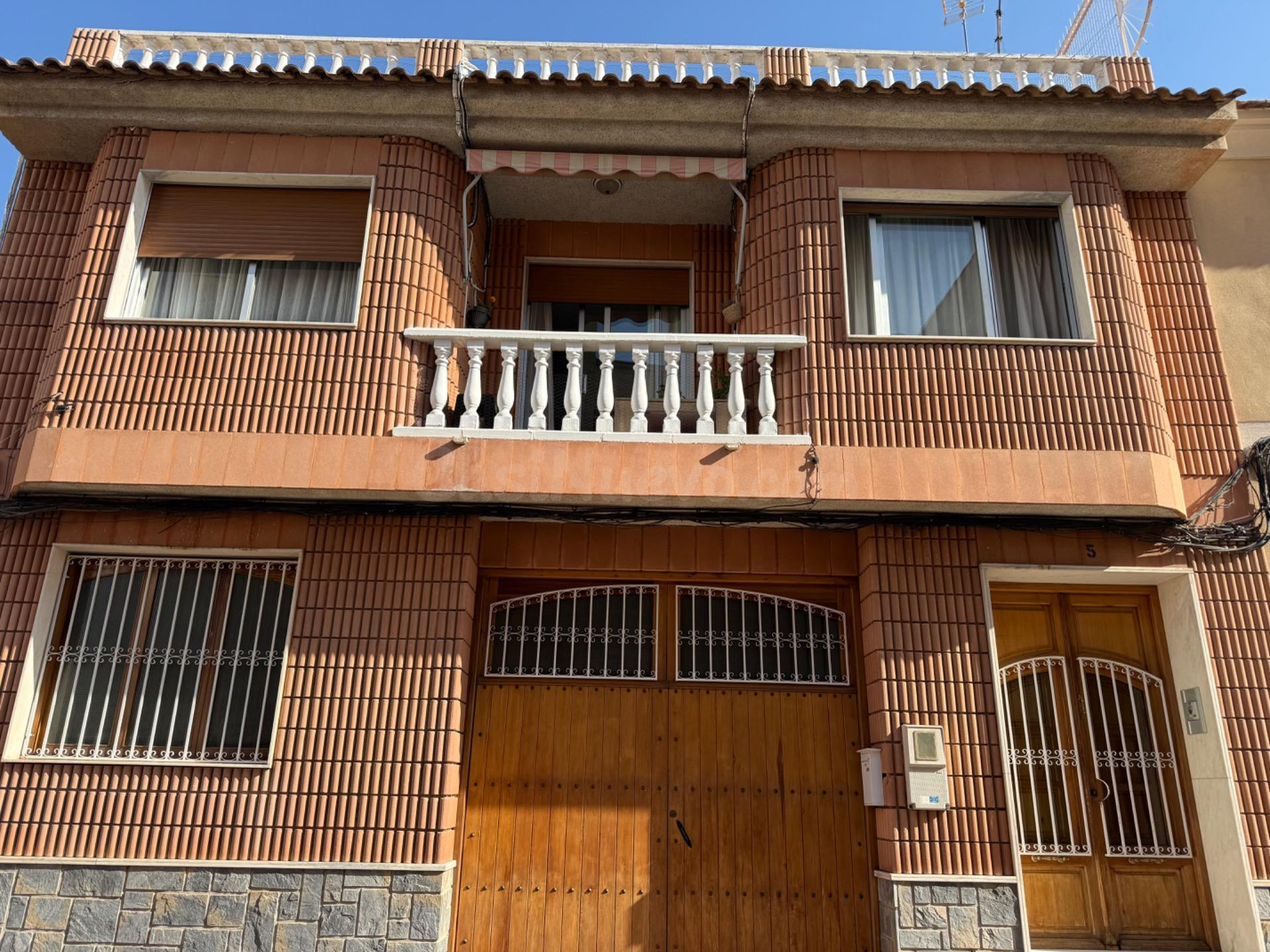AMPLIA VIVIENDA CON GARAJE DE 114 m2 Y GRAN TERRAZA EN MOLINA DE SEGURA