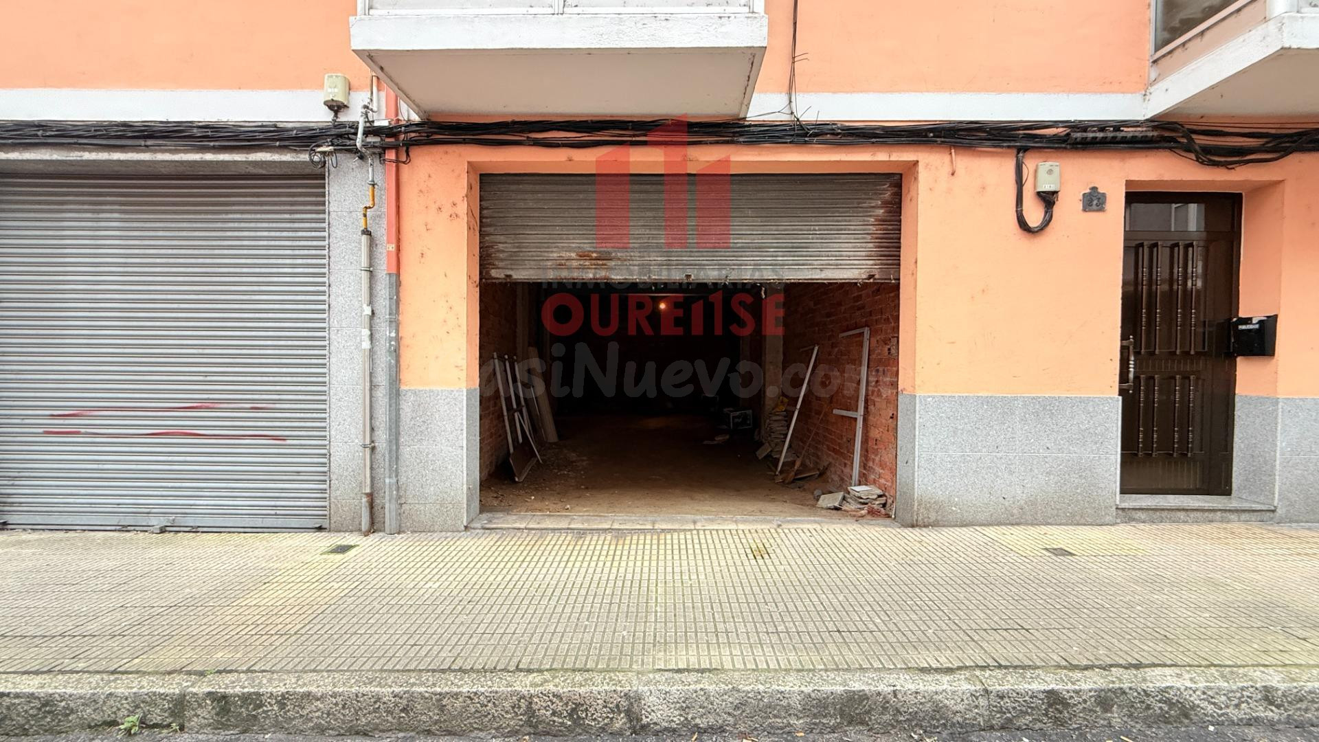 ECONÓMICO LOCAL COMERCIAL EN O VINTEÚN