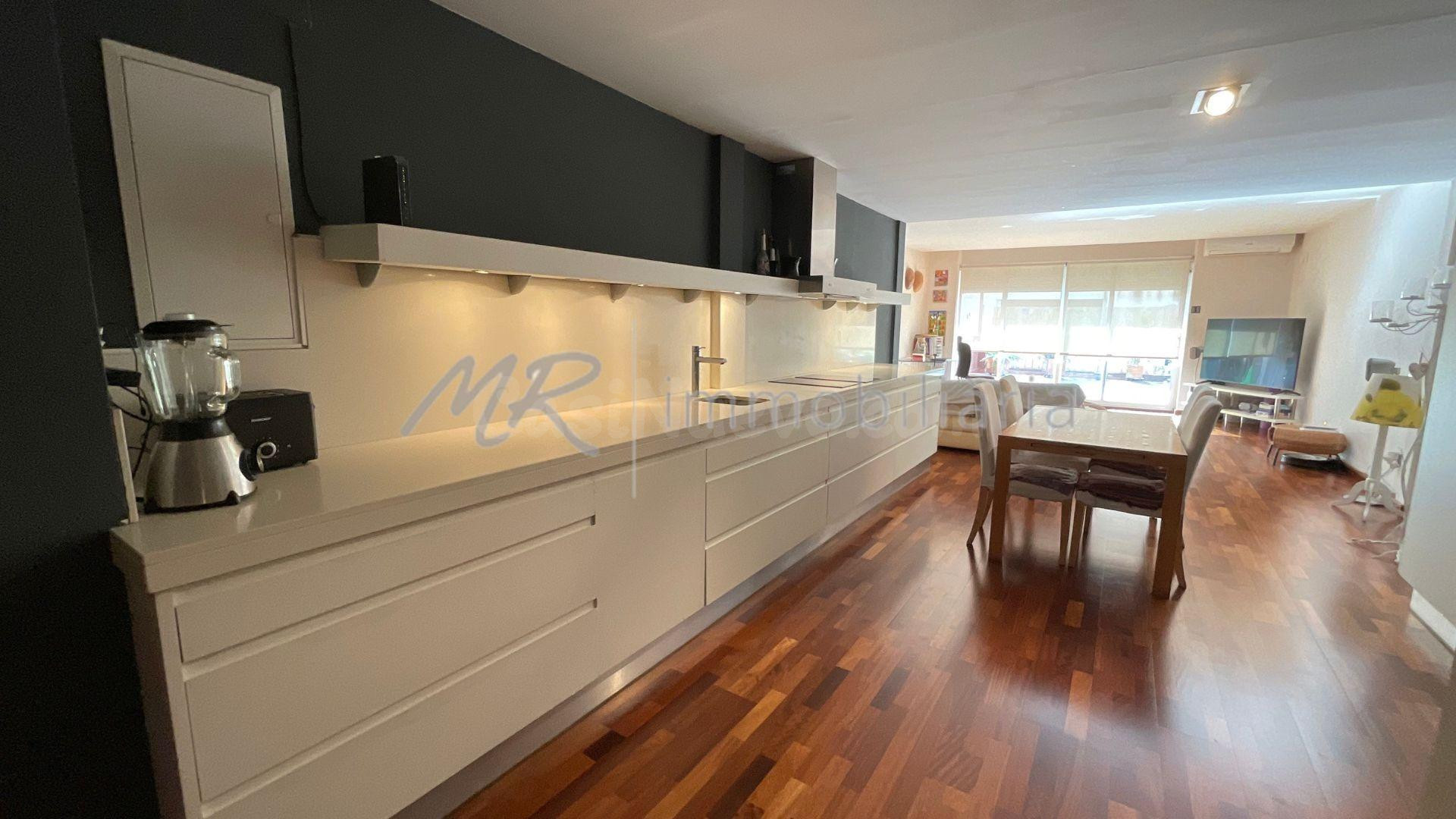 Precioso piso diáfano en el centro de Granollers, en venta!!