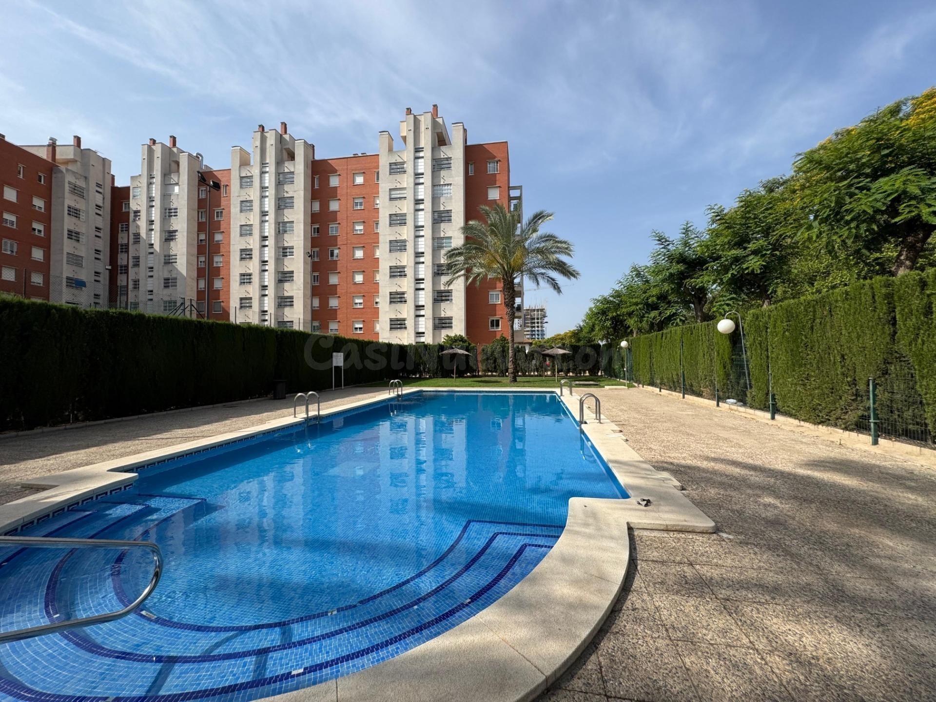 Apartamento con piscina en El Puntal, Murcia