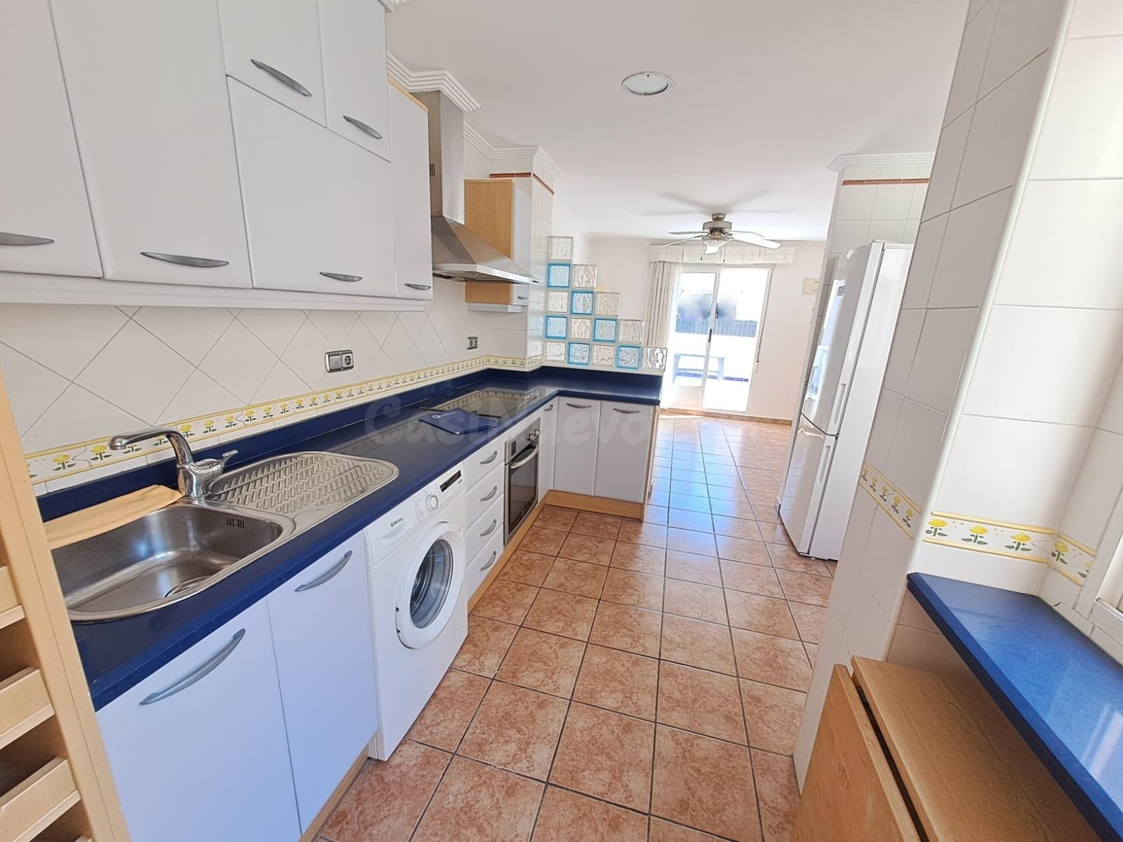 Ático de 2 habitaciones en zona Centro, Elche