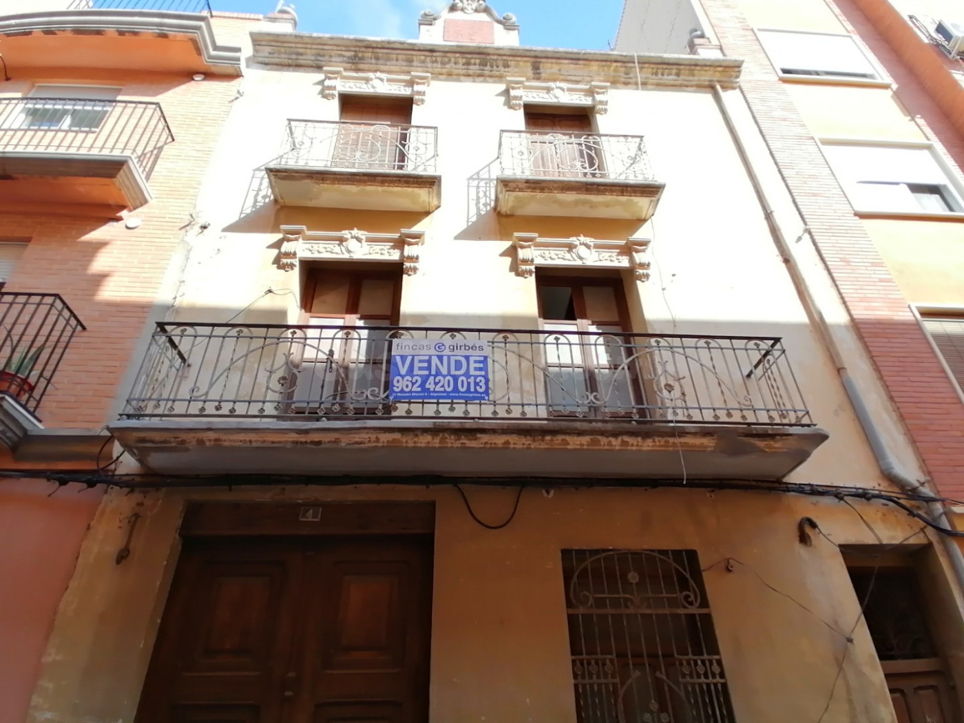 ALG508 - FINCAS GIRBÉS PRESENTA CASA EN LA CALLE DELS ANECS DE ALGEMESÍ