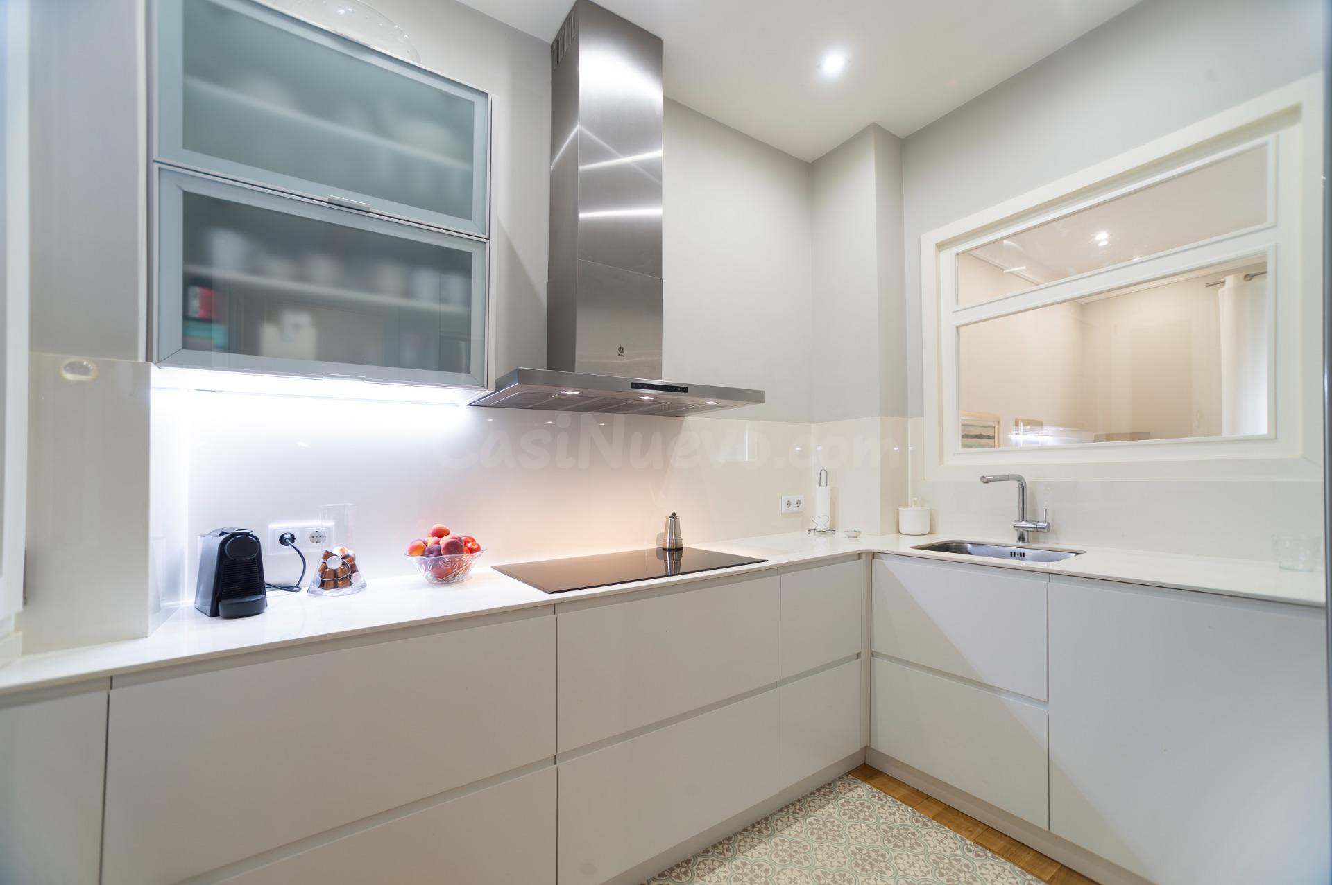 REFORMADO, TRES habitaciones, DOS BAÑOS, ASCENSOR, RUZAFA