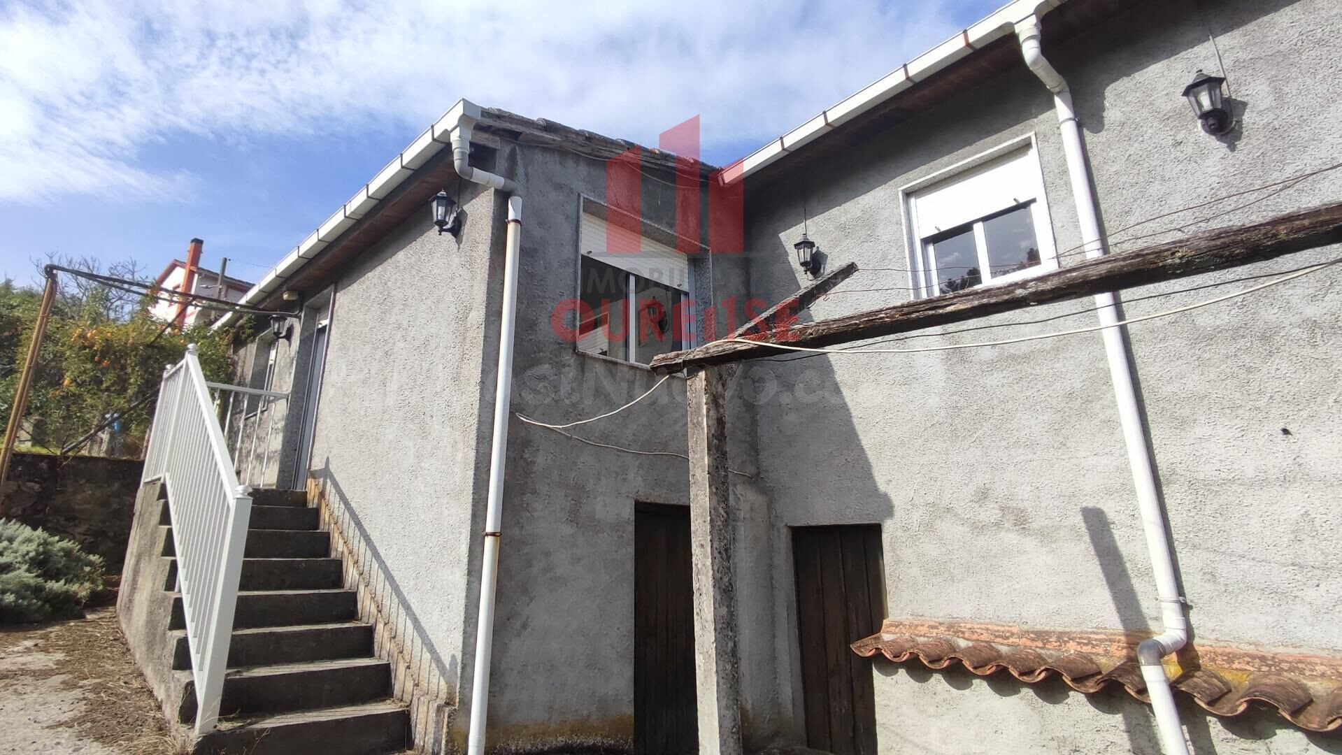 CASA CON AMPLIA PARCELA EN LA ZONA DE BARRA DE MIÑO. - foto 3