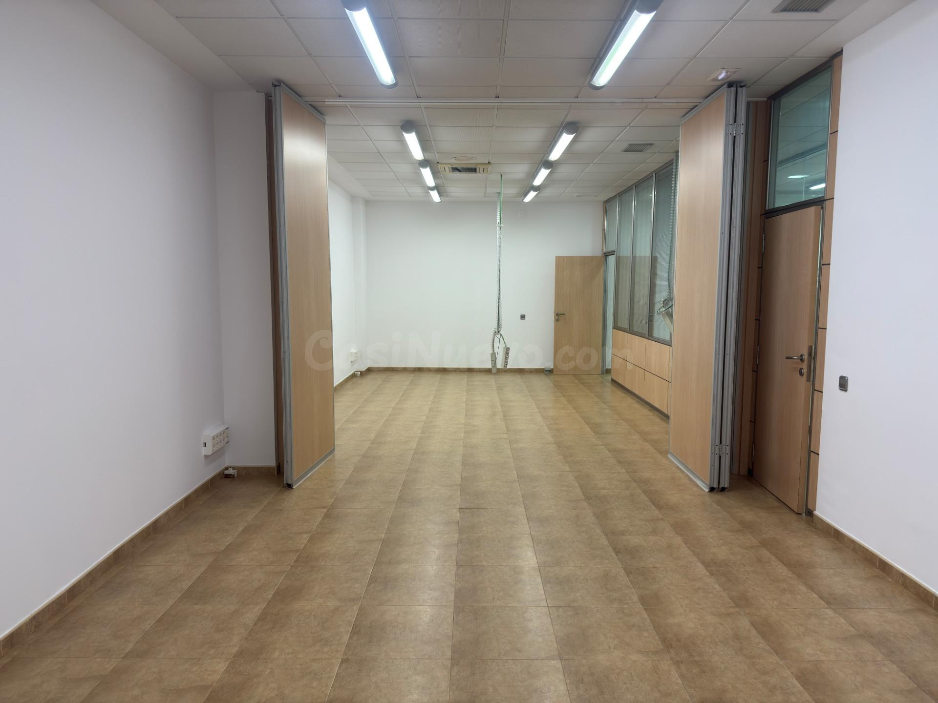 ALG681 - LOCAL COMERCIAL DE 140M2 EN AUDITORI MORENO GANS DE ALGEMESÍ