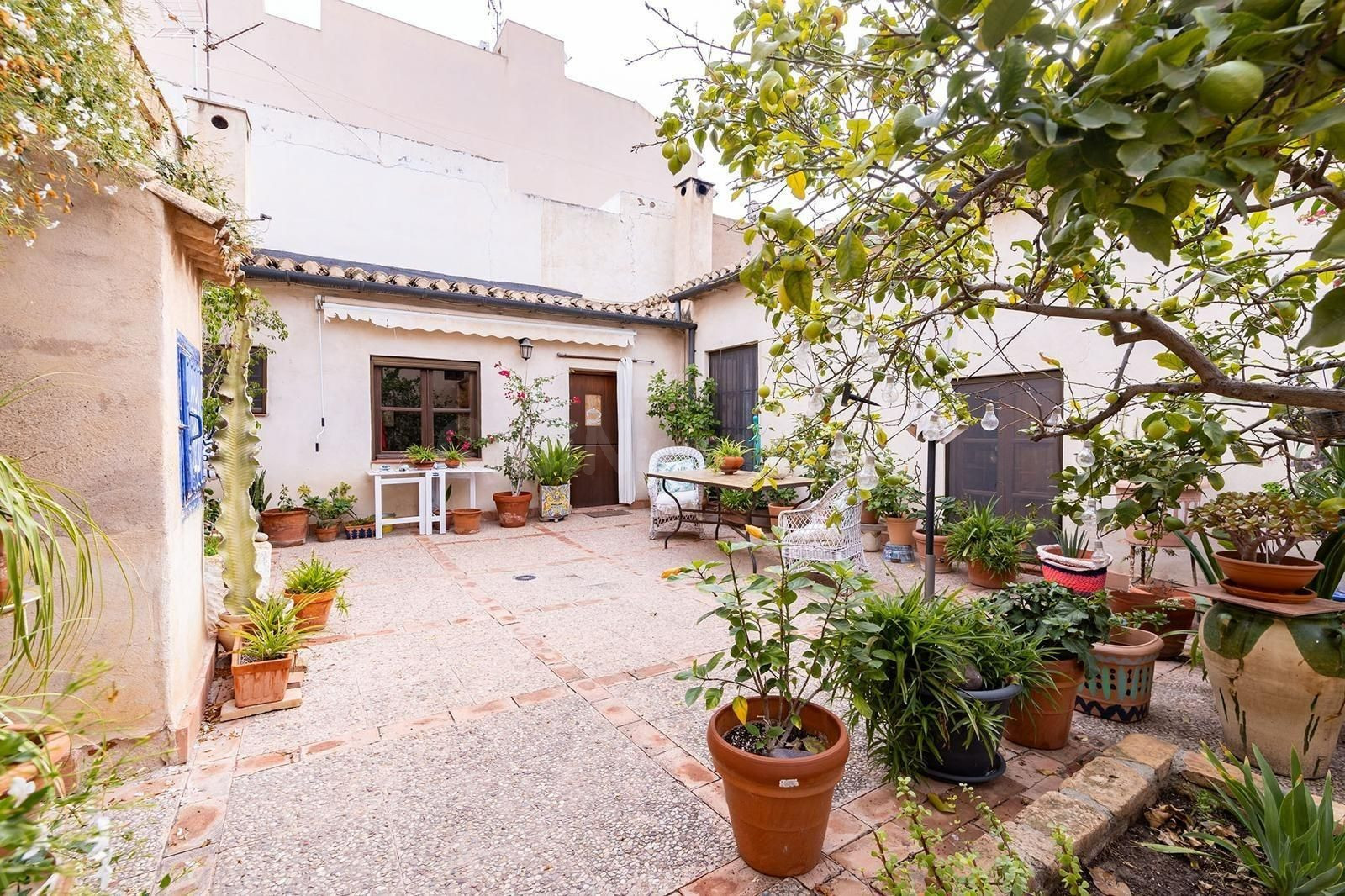 Casa de Pueblo 6 habitaciones 411m² en venta - Los Martínez del Puerto