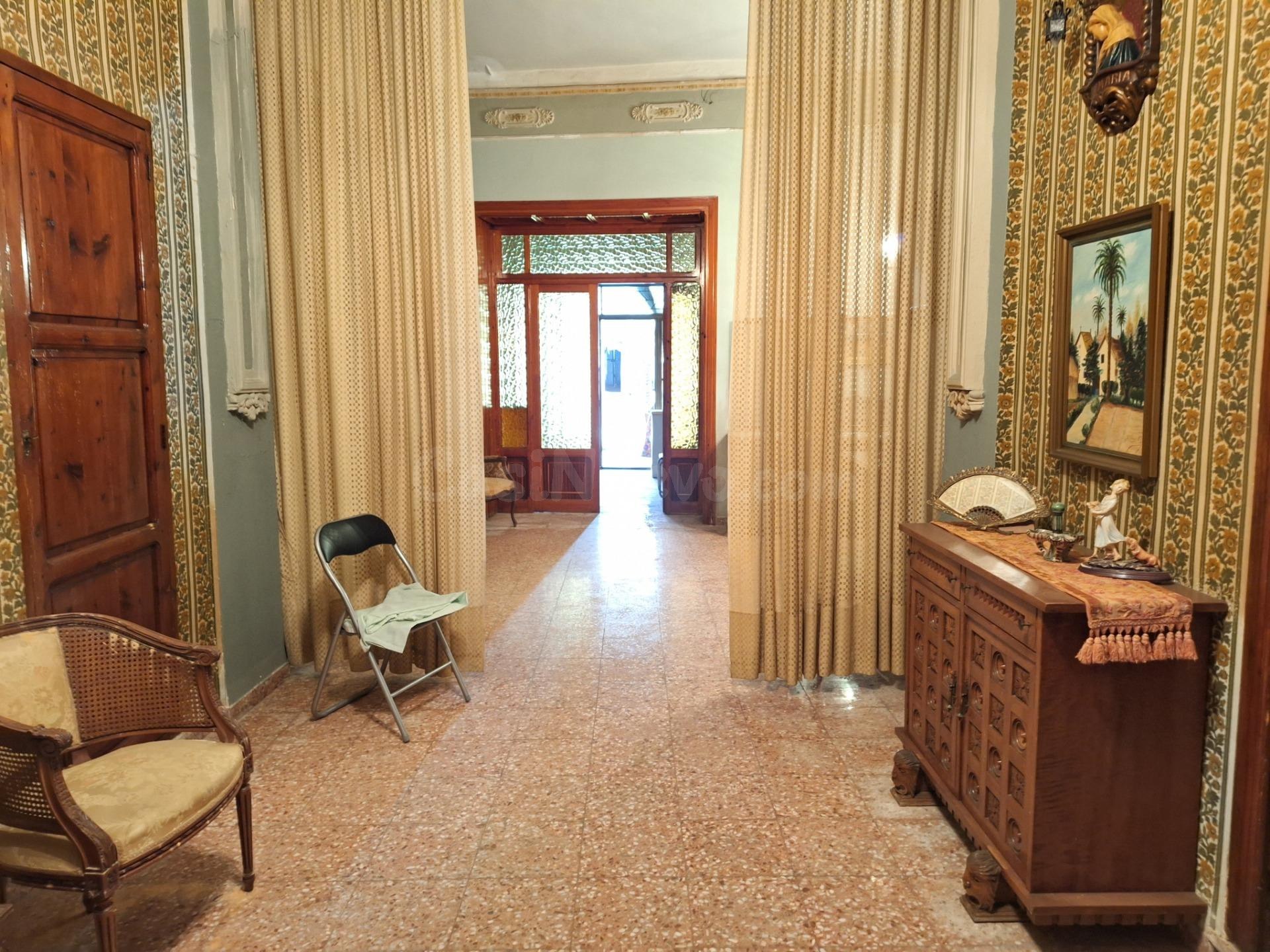 ALG041 - CASA DE 500M2 EN LA CALLE NOU DEL CONVENT DE ALGEMESÍ
