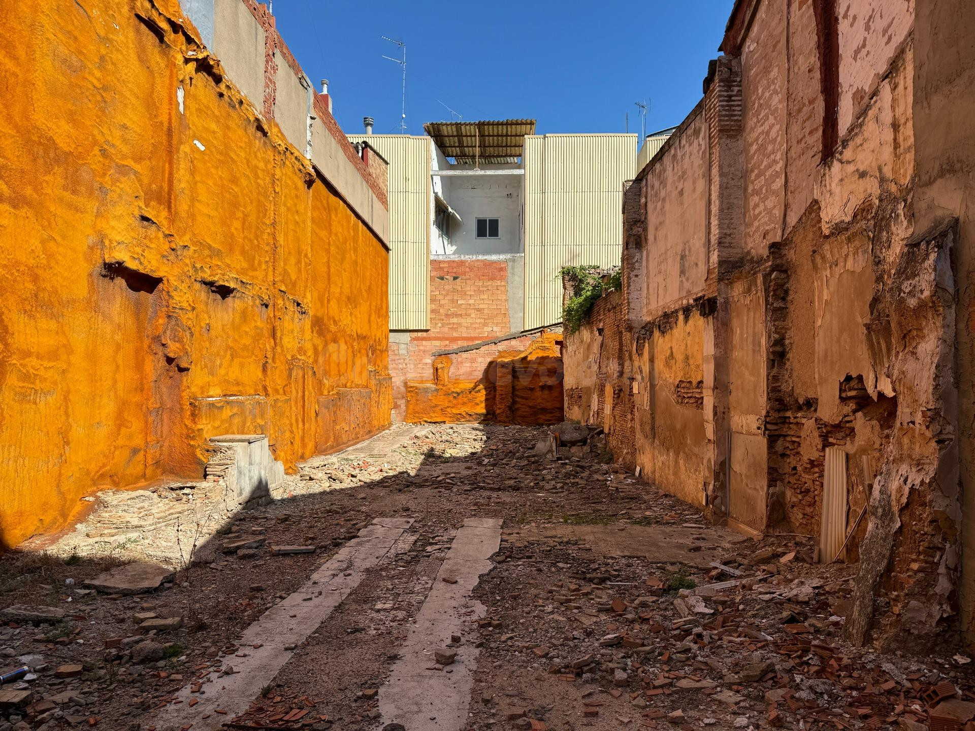 ALG064 - PARCELA DE 193 M2 EN LA CALLE ANECS DE ALGEMESÍ